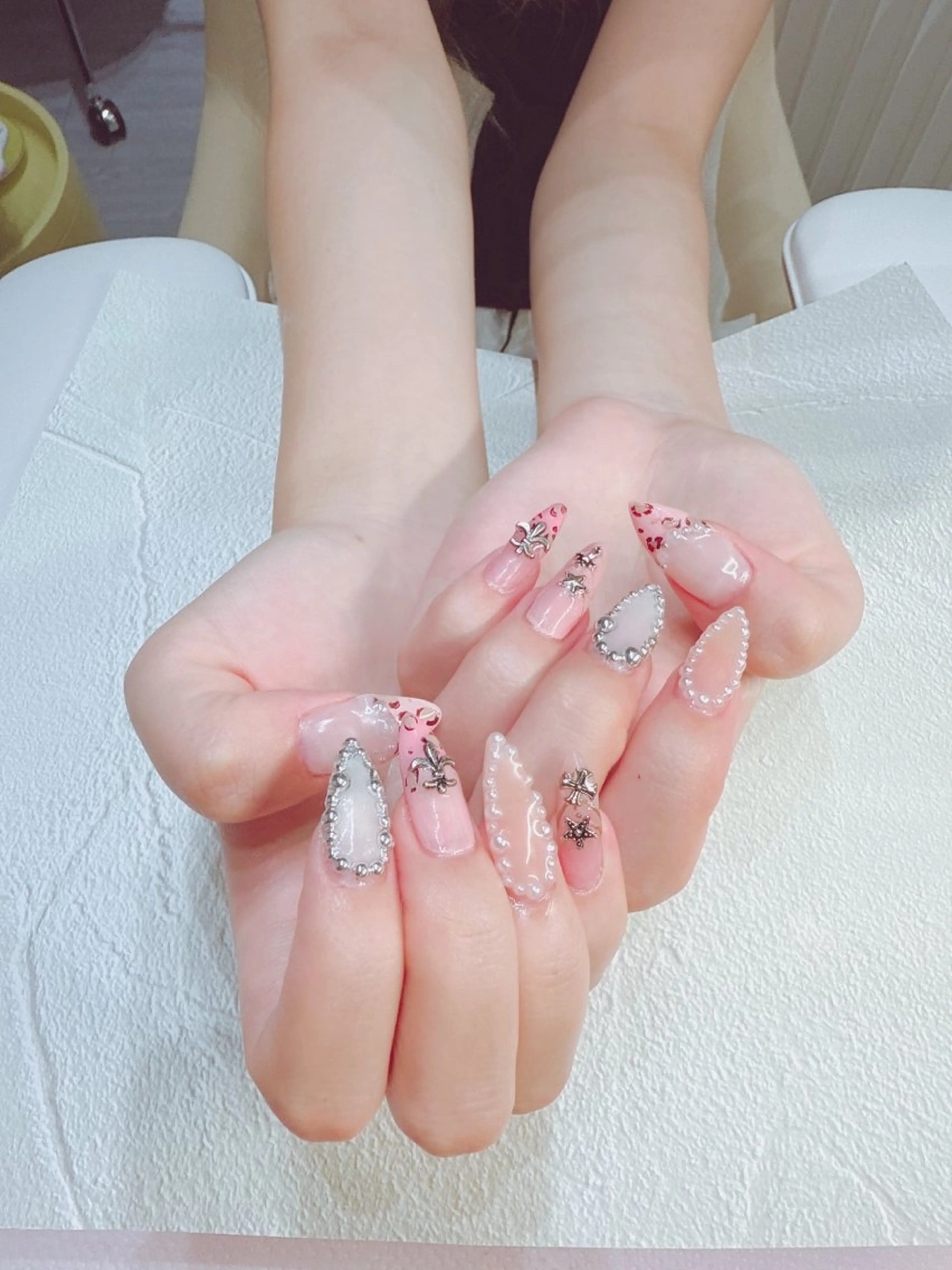 ネイル NailSalon✨ Écrinエクランのネイルデザイン