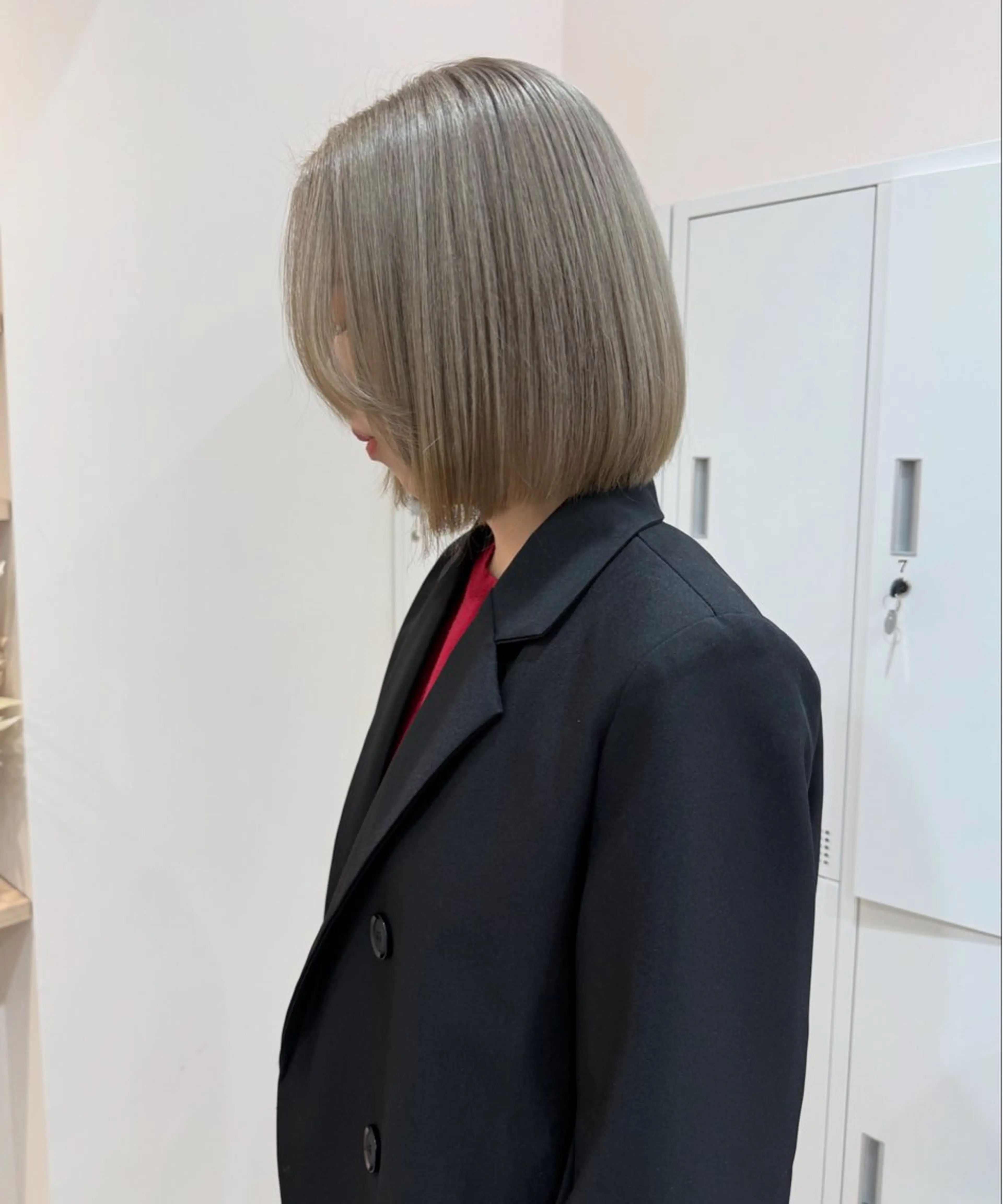 ミディアム 🐈ブリーチ/ショー ト/ボブmiyu🐈のヘアスタイル