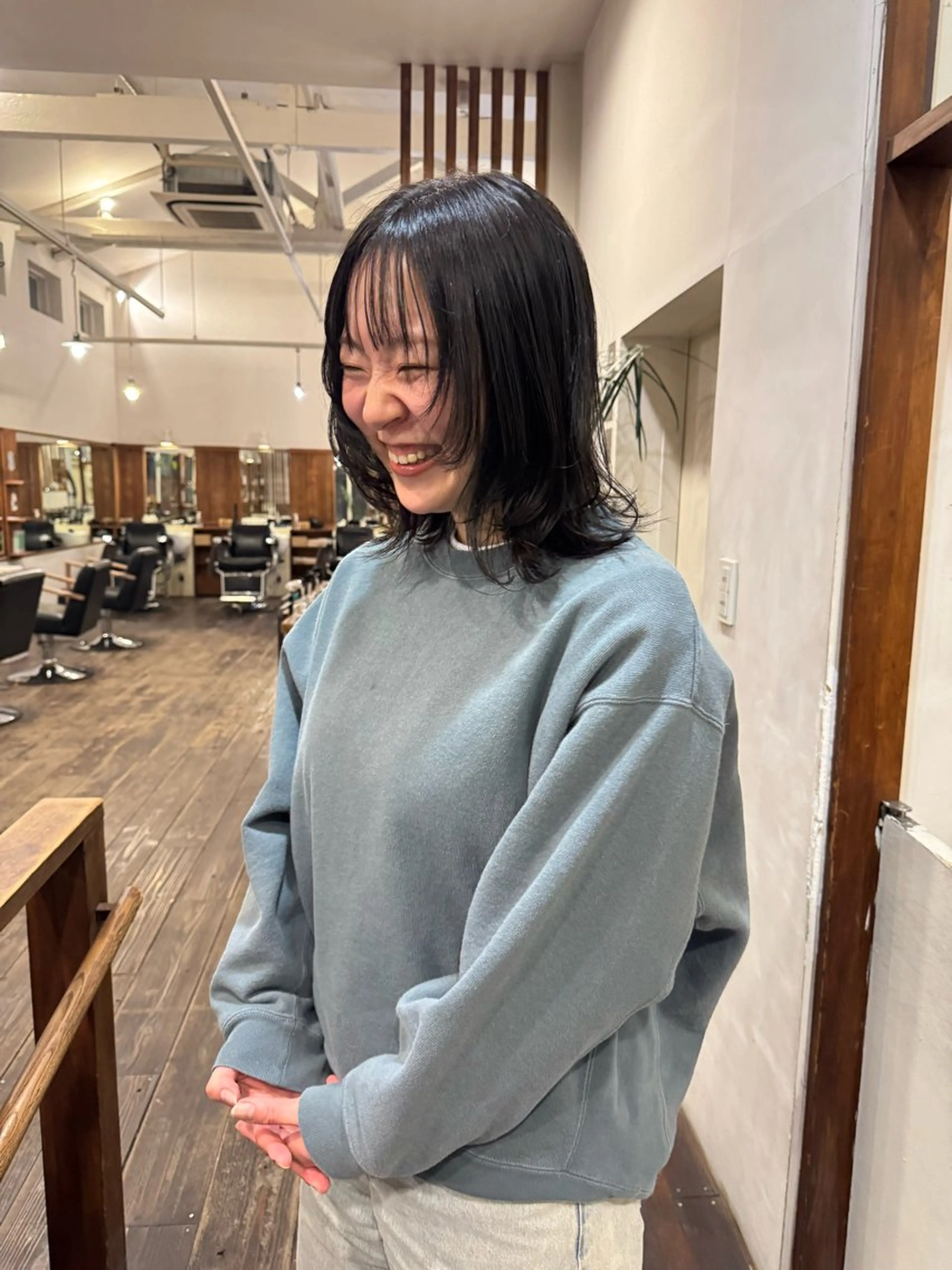 ミディアム カット ヘアカラー MOK大阪梅田店 Asahiのヘアスタイル