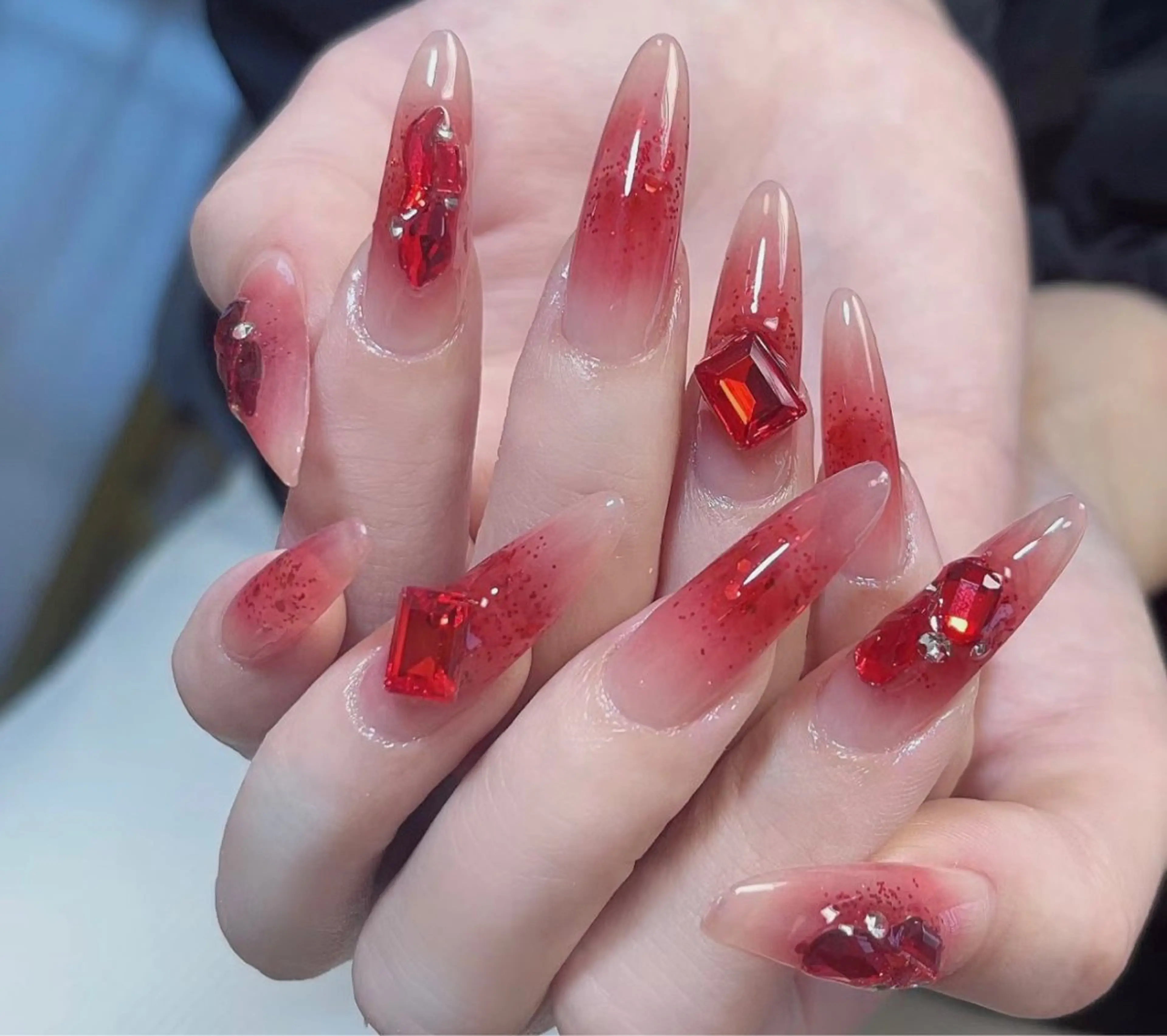 ネイル ハンドネイル NiNa ビューティーサロン所属・Ni Naのネイルデザイン