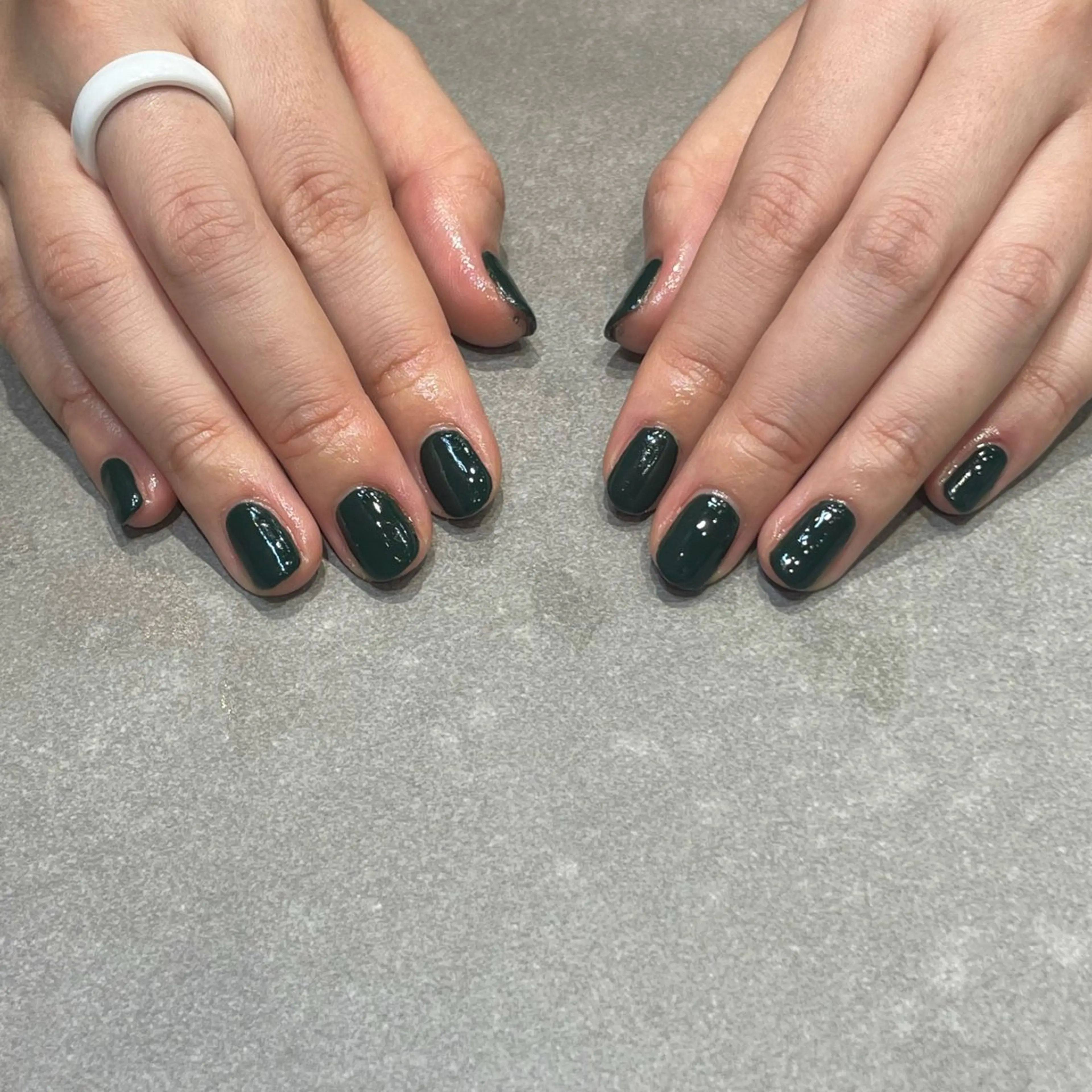 ネイル ワンカラーネイル la vela tokyo所属・sodeyama kotoneのネイルデザイン