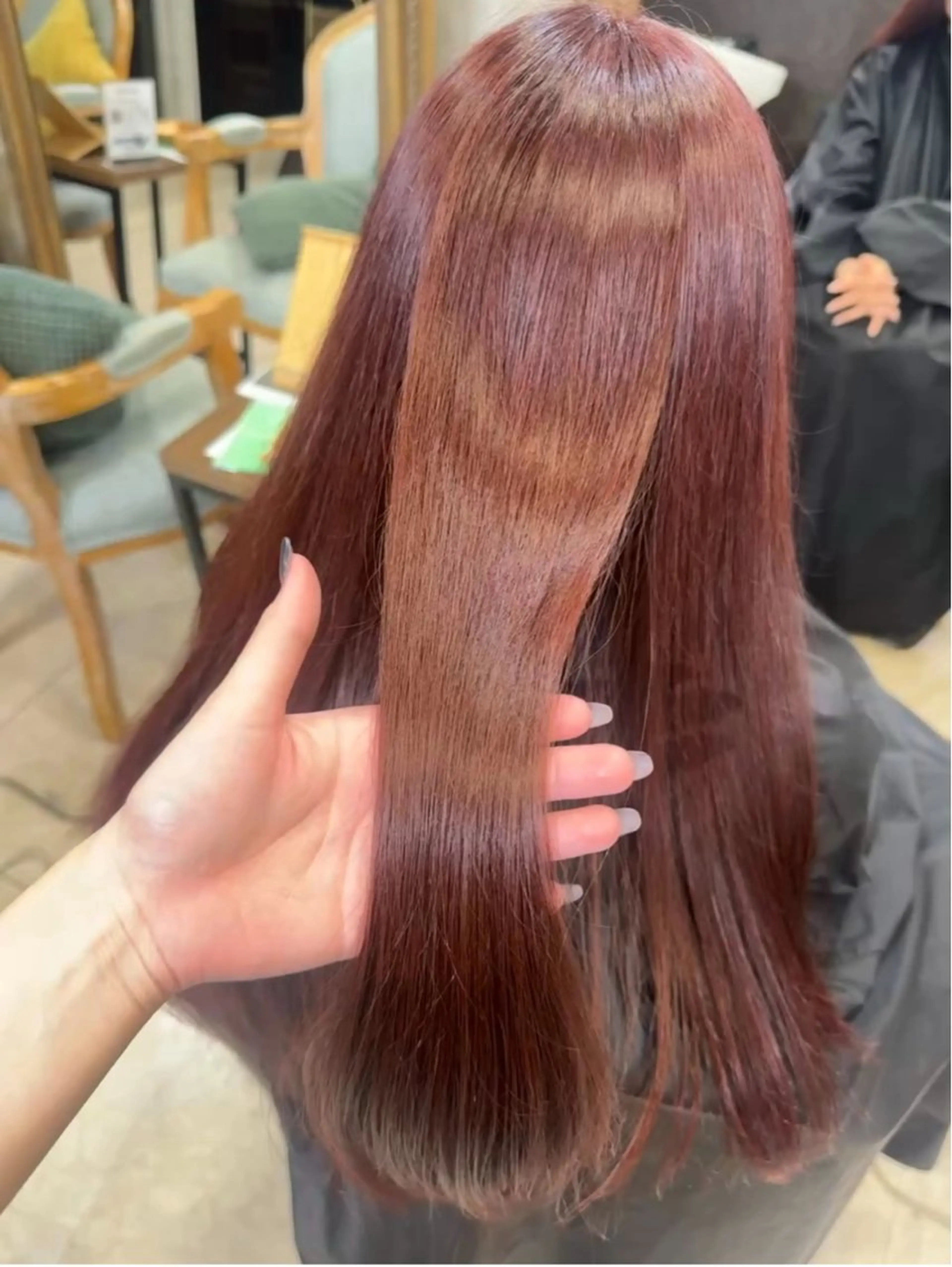 カラー ヘアカラー 内田 茉潤のマツエク・マツパデザイン