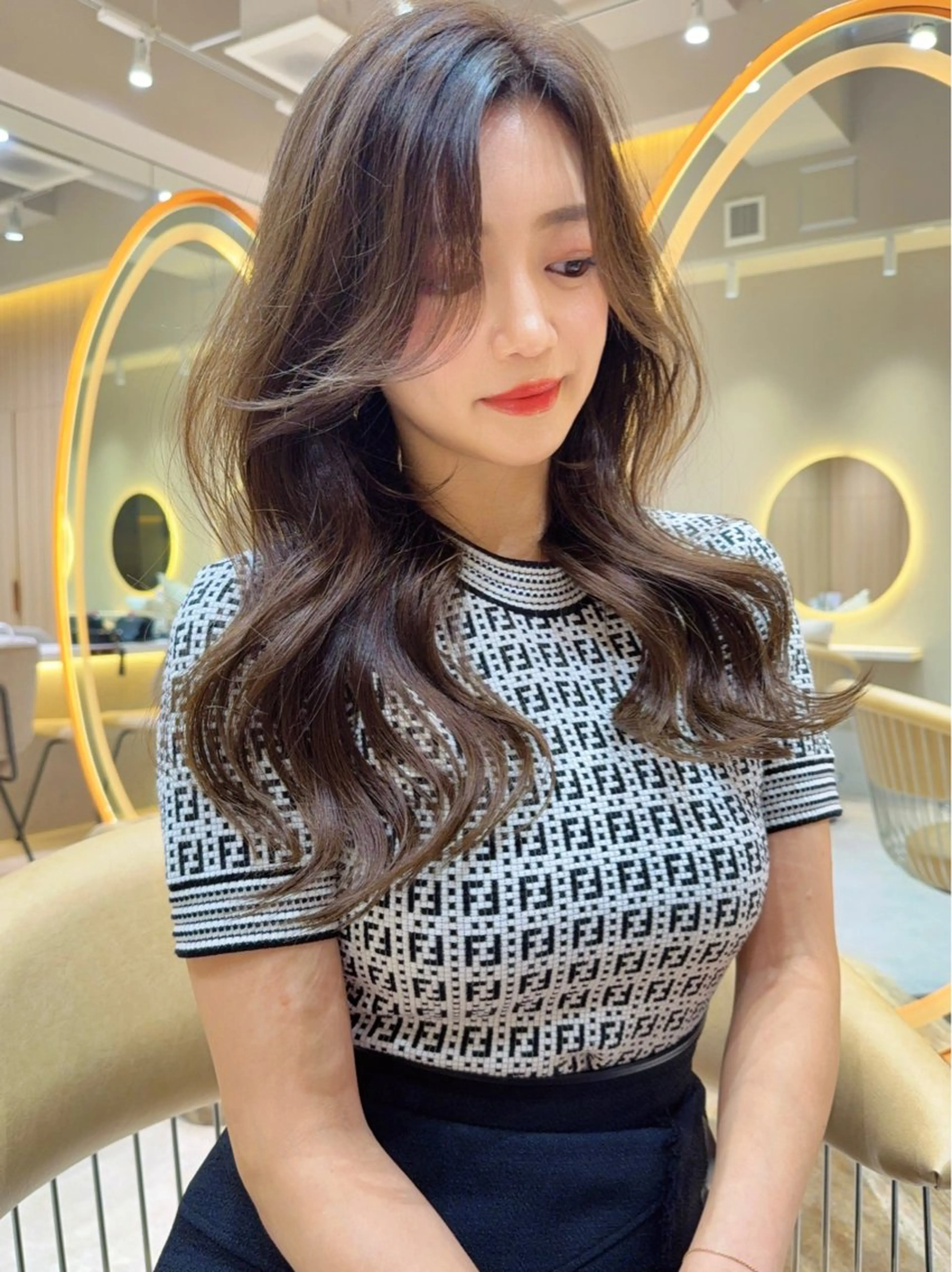 セミロング カラー カット ヘアカラー トリートメント レイヤー❣️縮毛矯正 川村利幸のヘアスタイル