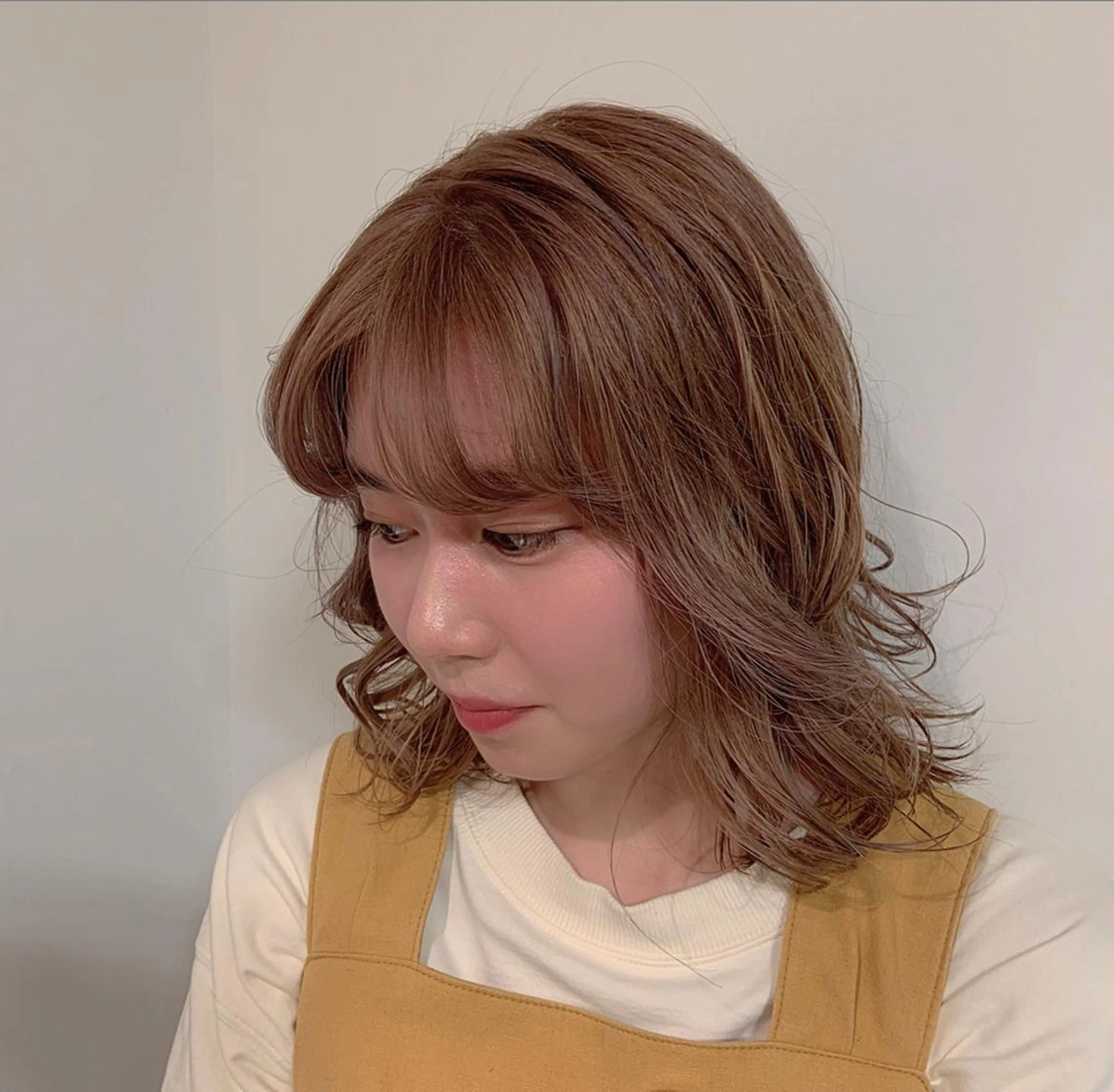 ミディアム ヘアカラー 韓国ヘア🇰🇷 YURIYAのヘアスタイル