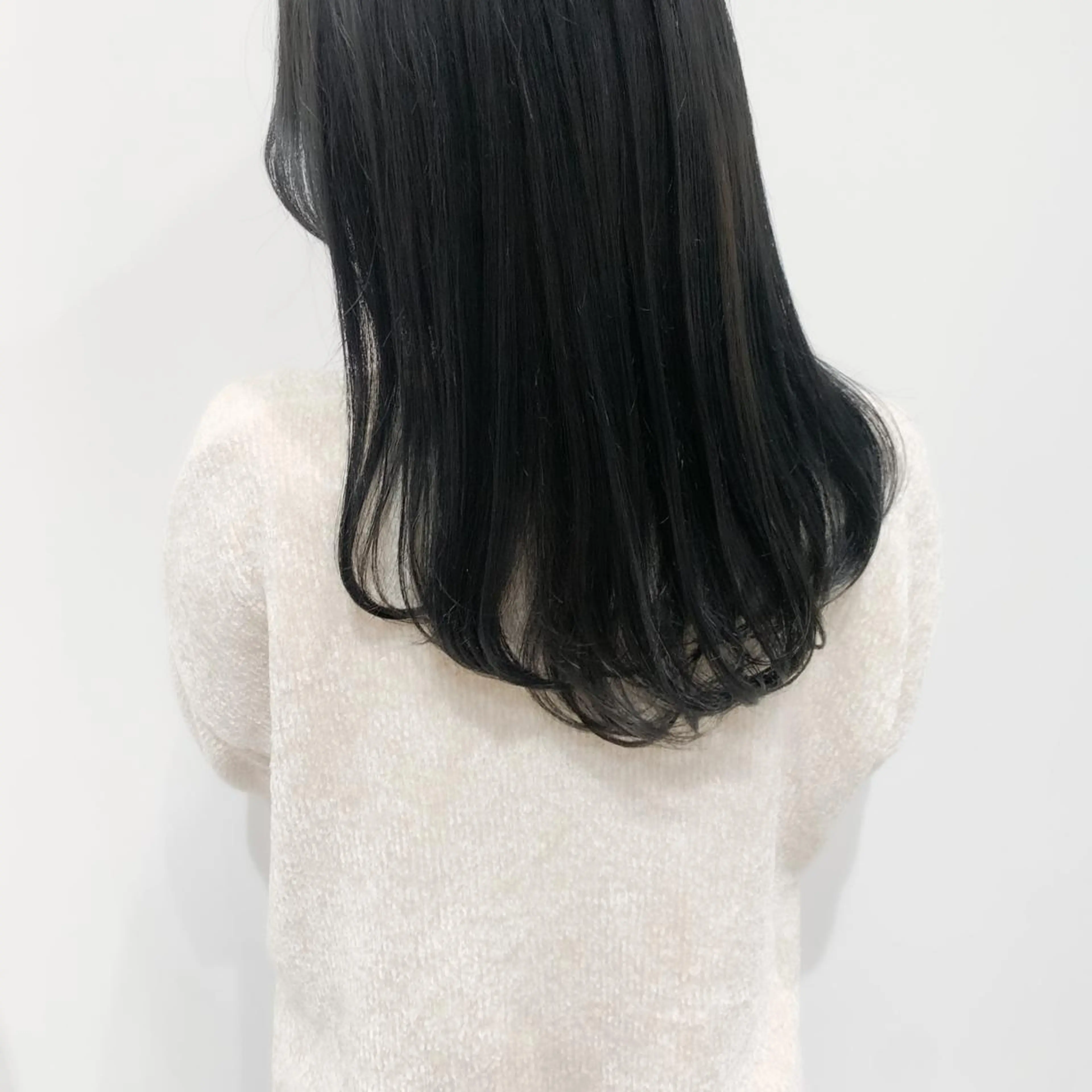 ミディアム カラー ヘアアレンジ ミニボブ/ブリーチ 🌈MISATOのヘアスタイル