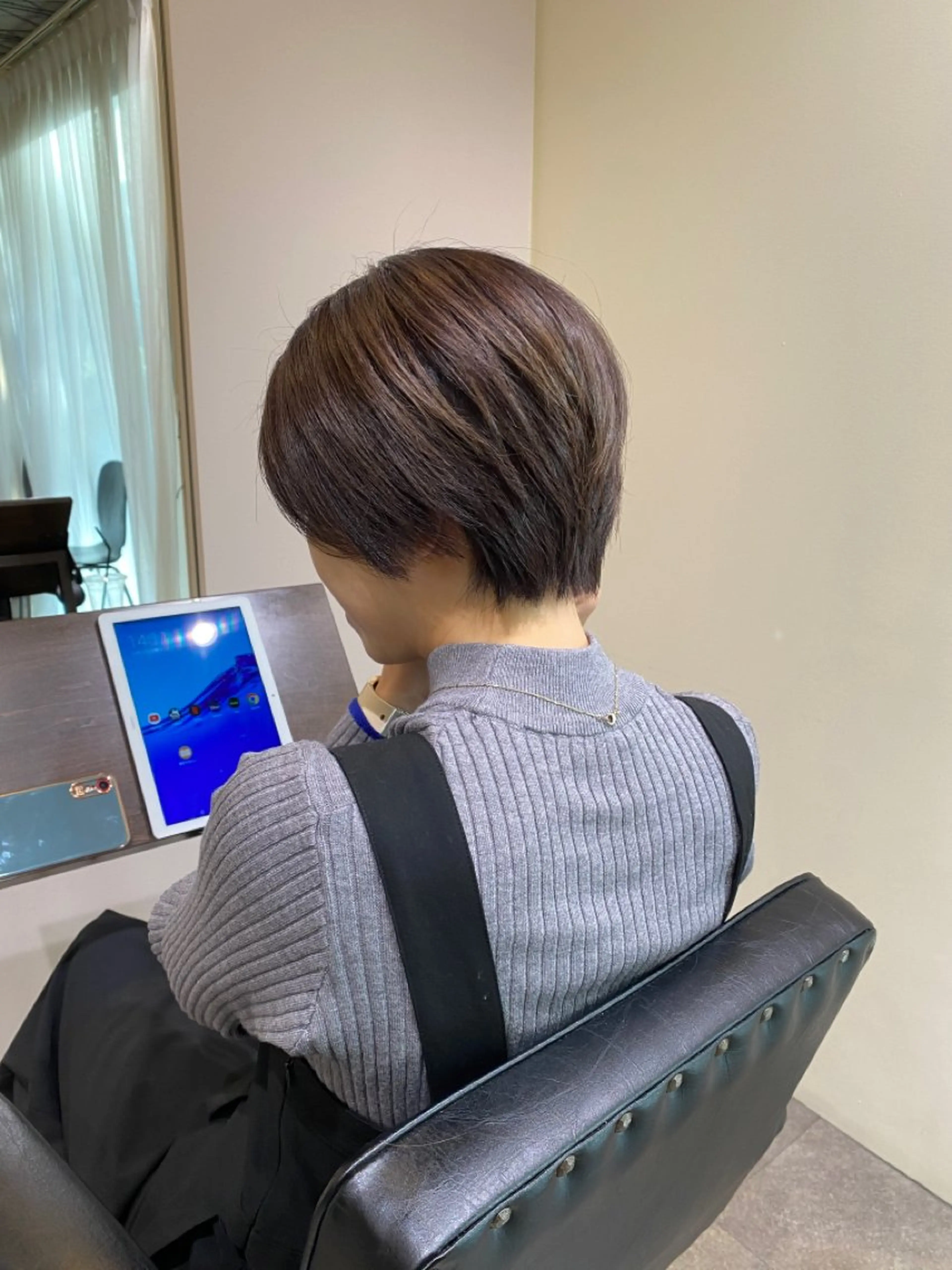 女性限定🌟ショートカット+イルミナなど3種類から選べるカラー(白髪染め可)+フローディア3stepトリートメントの写真