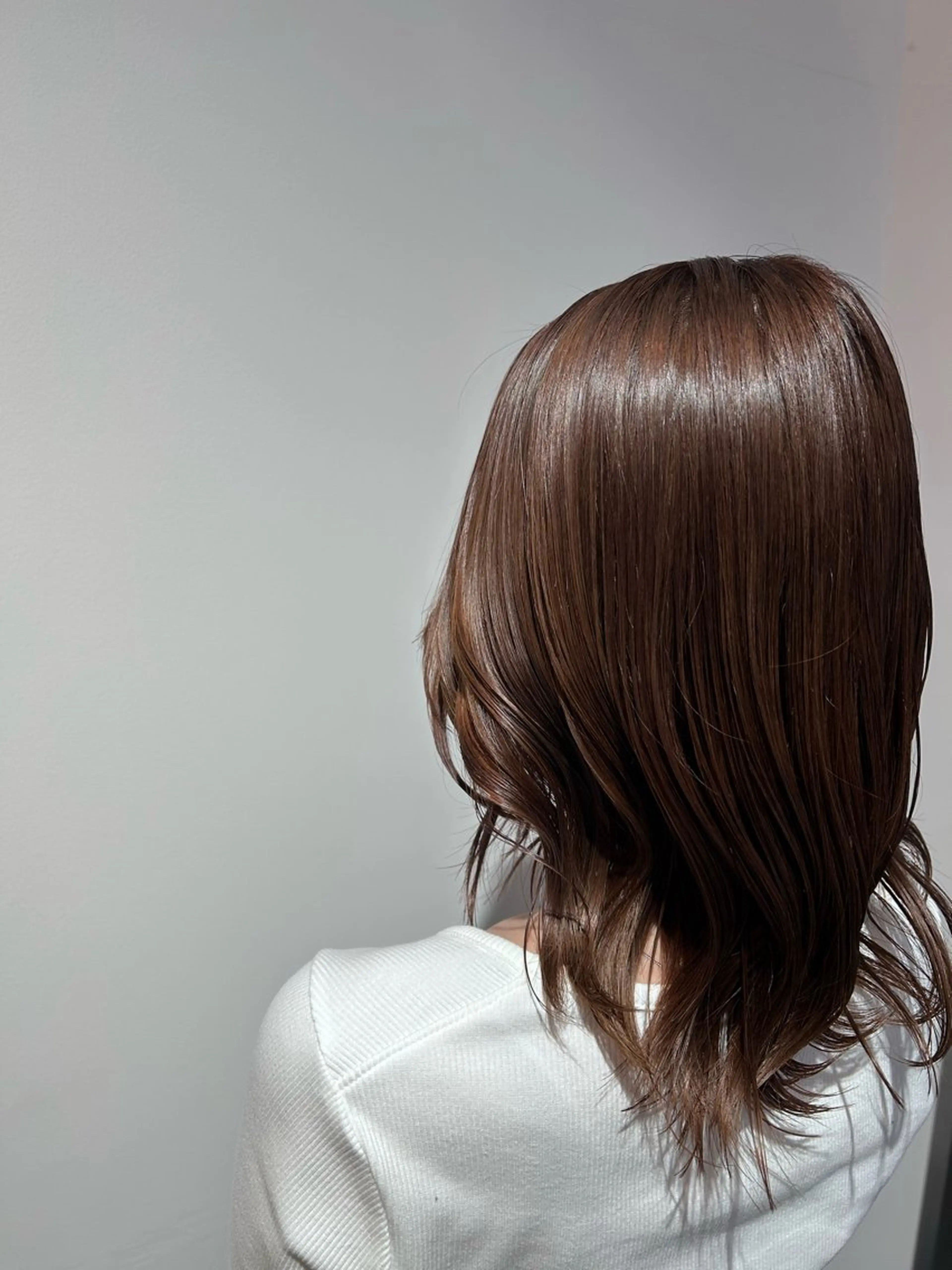 セミロング カット ヘアカラー トリートメント 蓮池 愛海のヘアスタイル