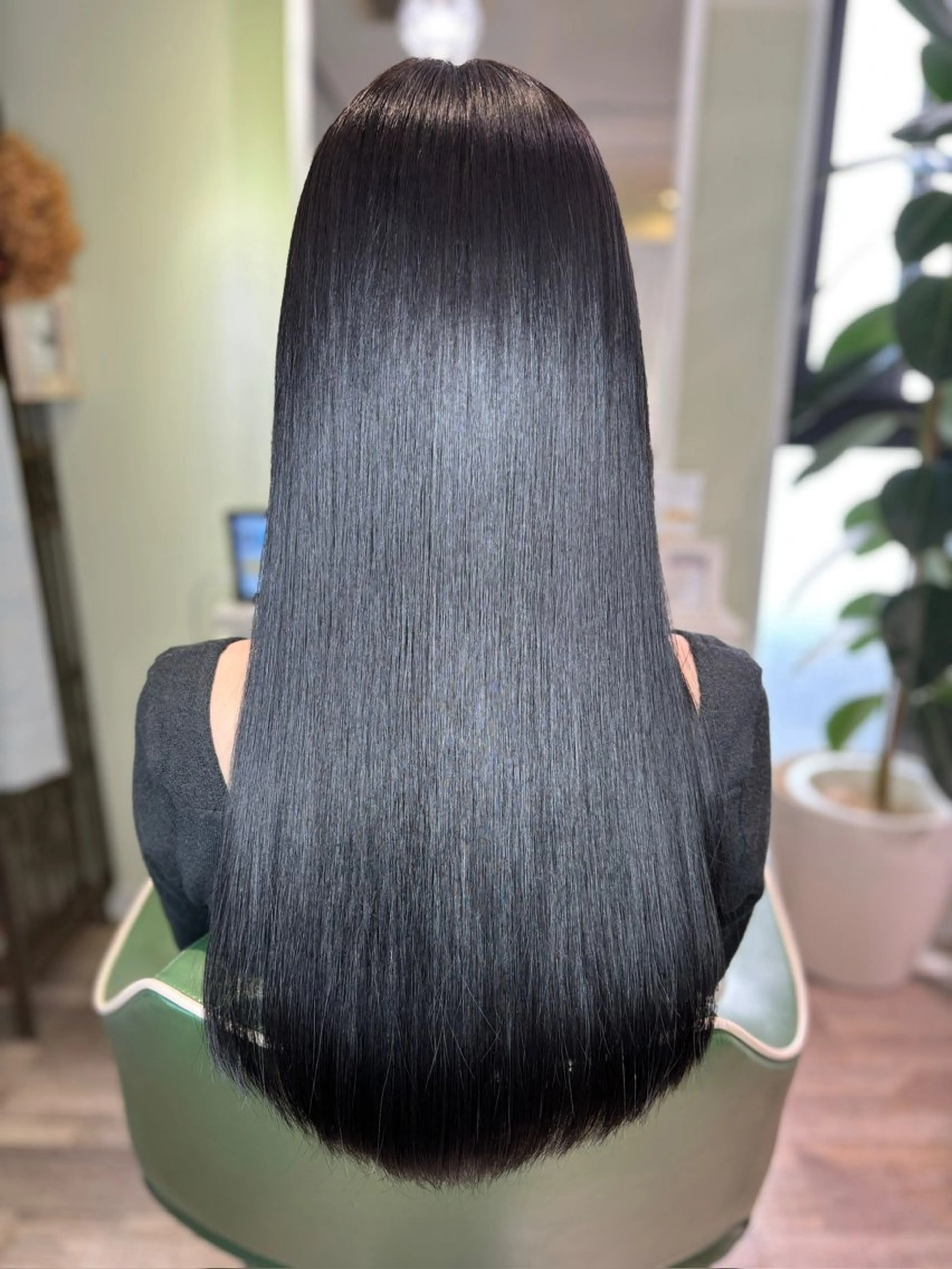 ロング カラー ブリーチ トリートメント 栗形 龍乃介のヘアスタイル