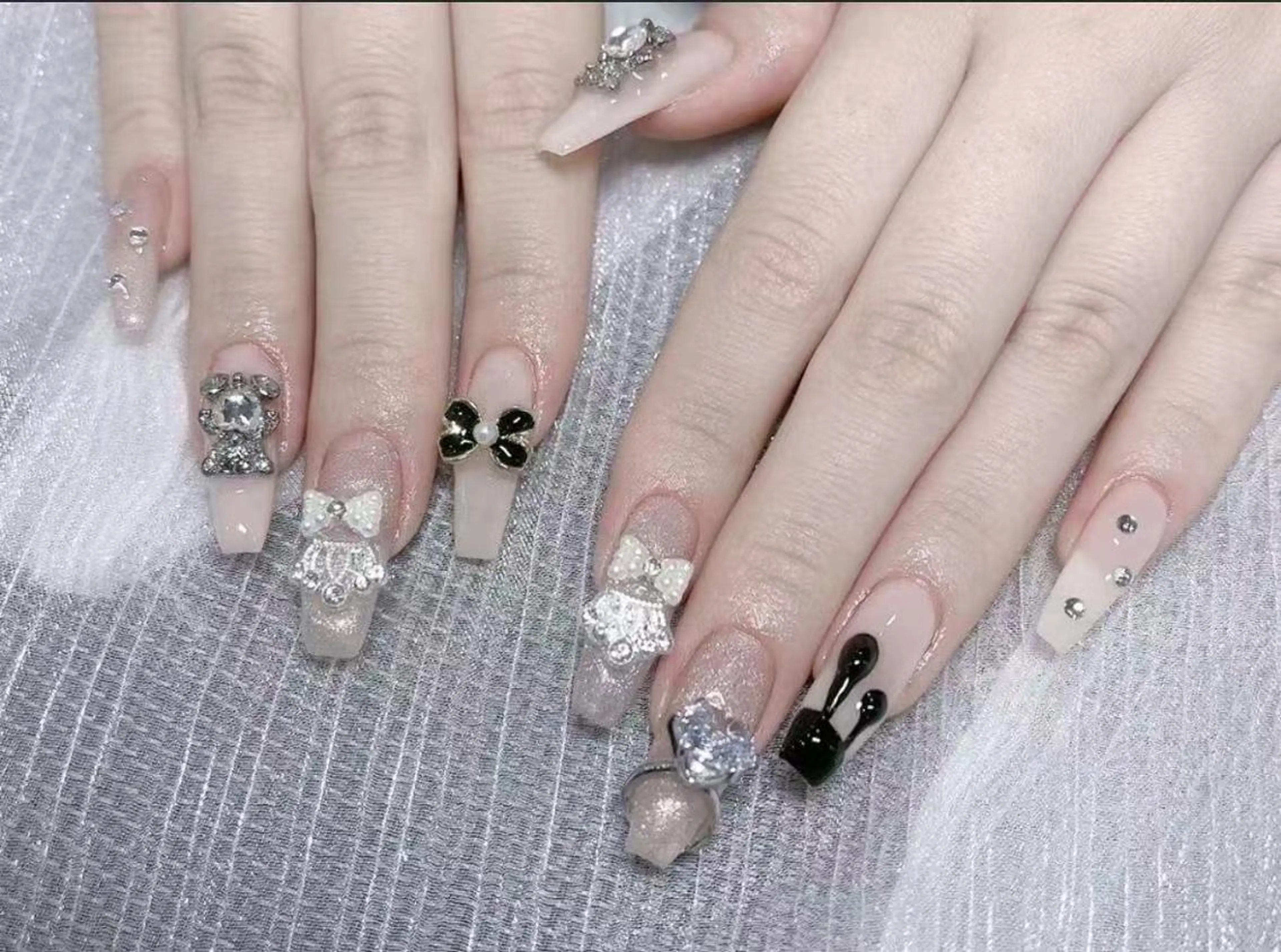 ネイル 💙羽生 彩光💙のネイルデザイン