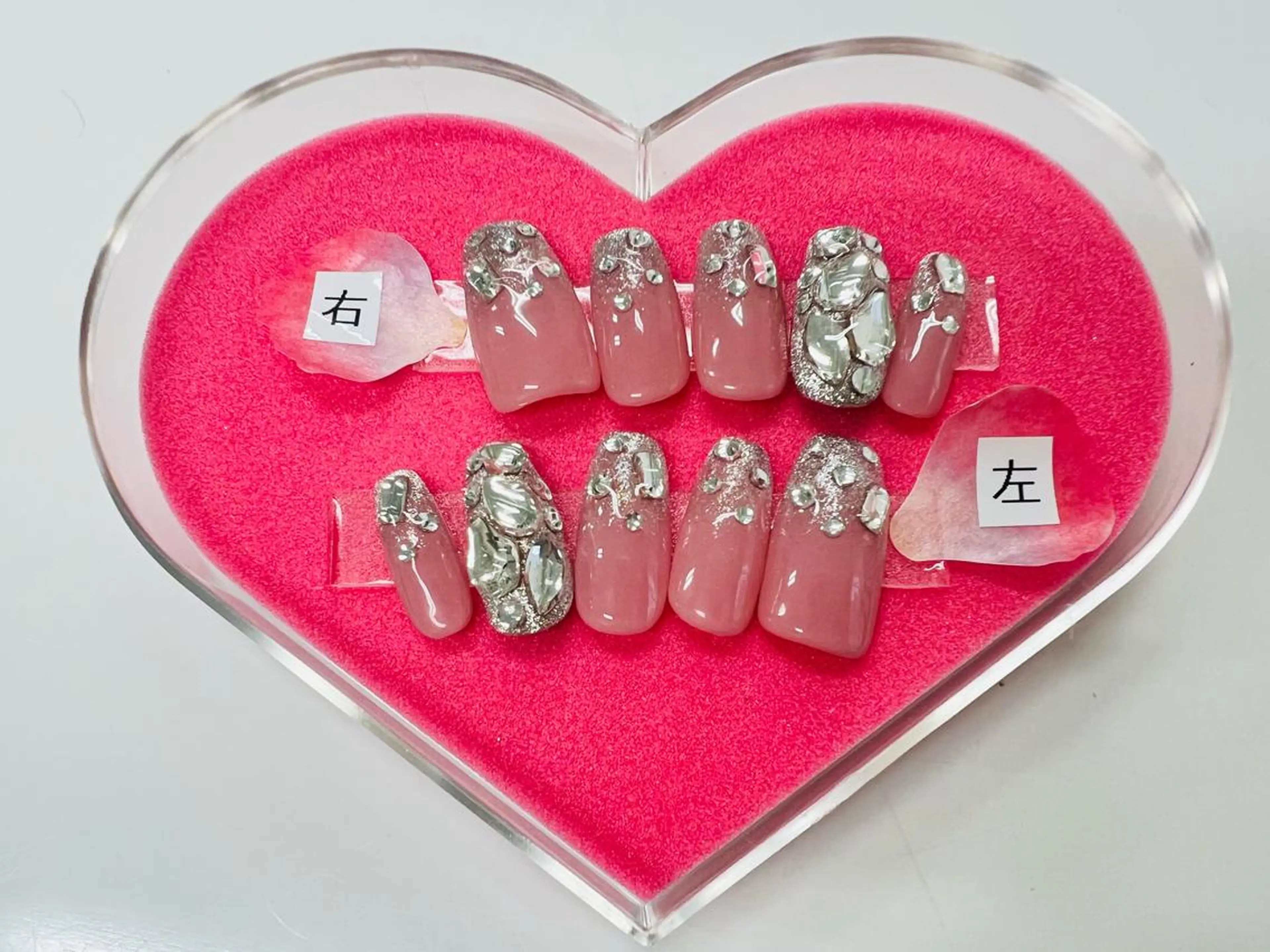 ネイル ユリシスネイル 担当近藤のネイルデザイン