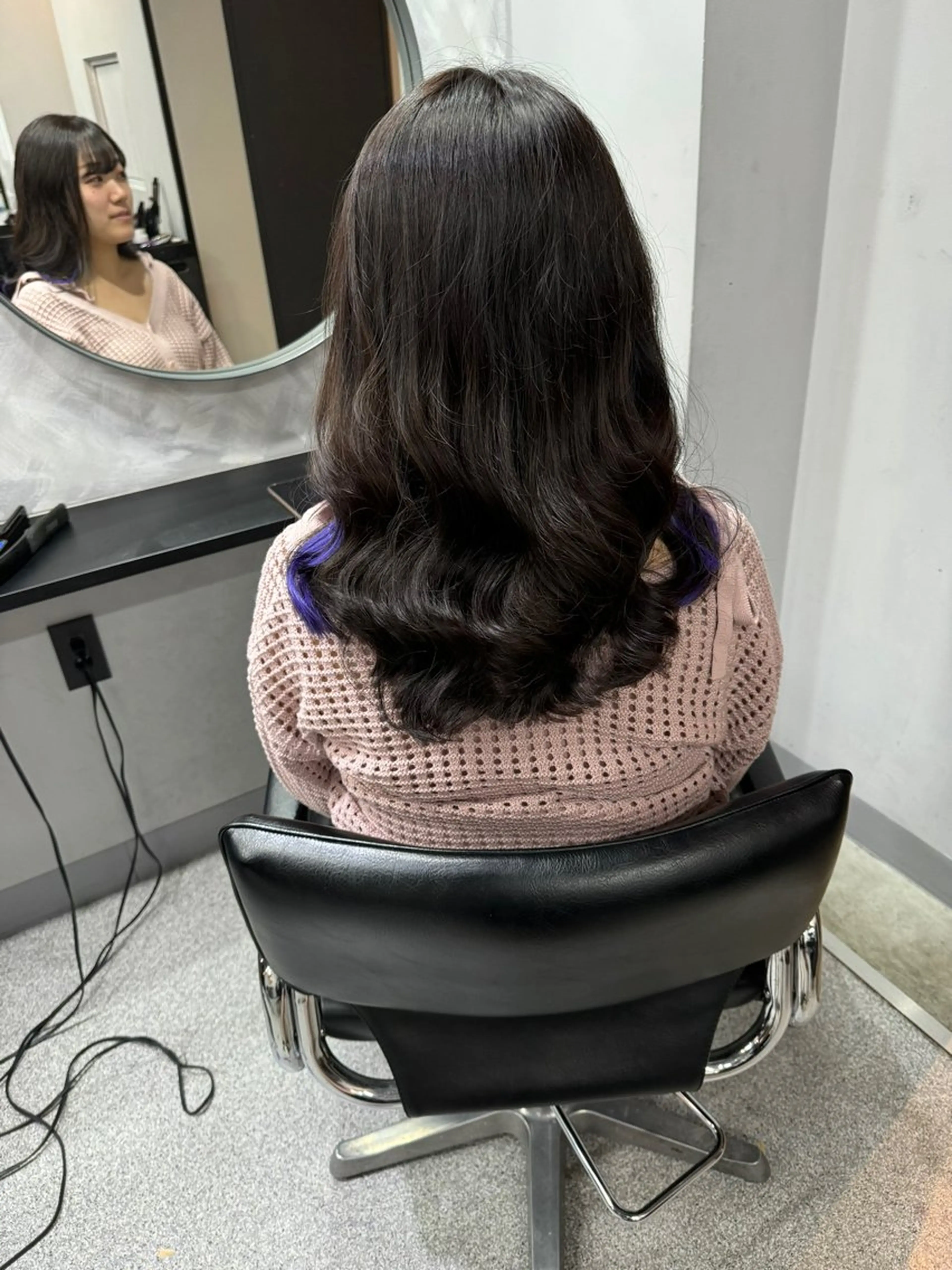 ミディアム パープルカラー エクステ 濱川響太レディース カットモデルのヘアスタイル