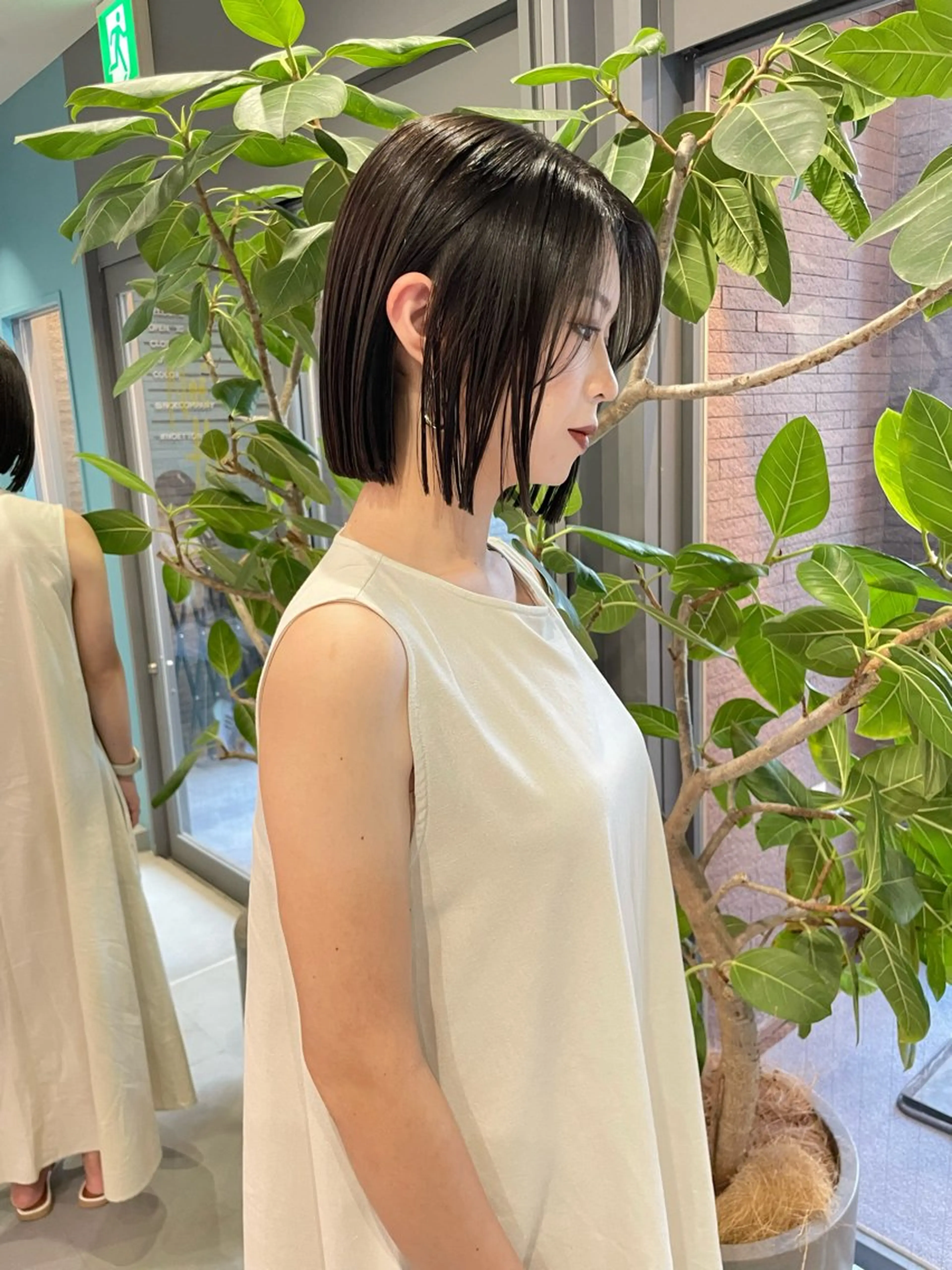 【🌟minimo特別価格🌟】🍑ボブカット+透明感カラー+オージュア5STEPトリートメント🍑の写真