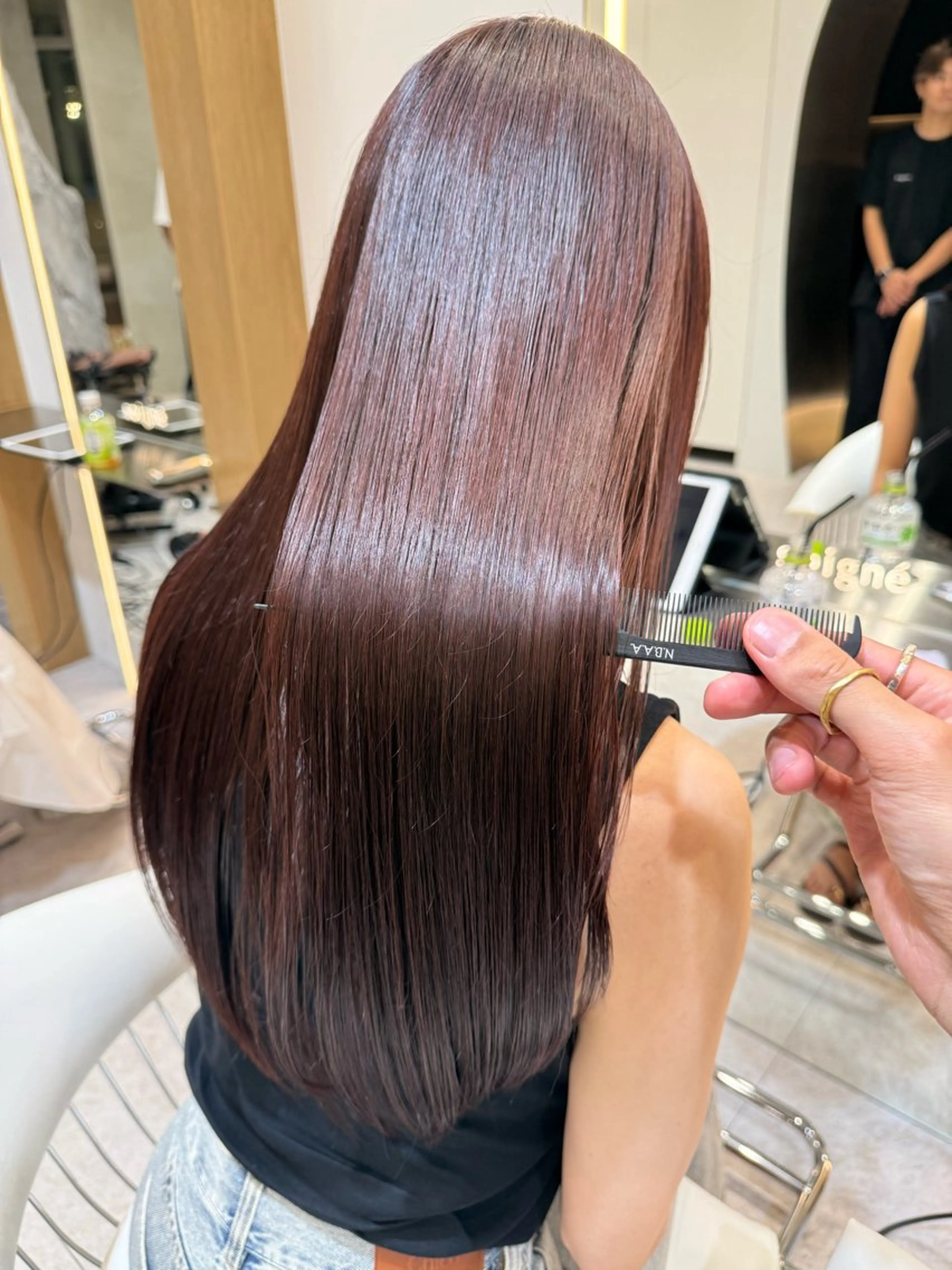 ロング ヘアカラー トリートメント soigne【ソワネ】所属・伊藤 陸/soigneのヘアスタイル