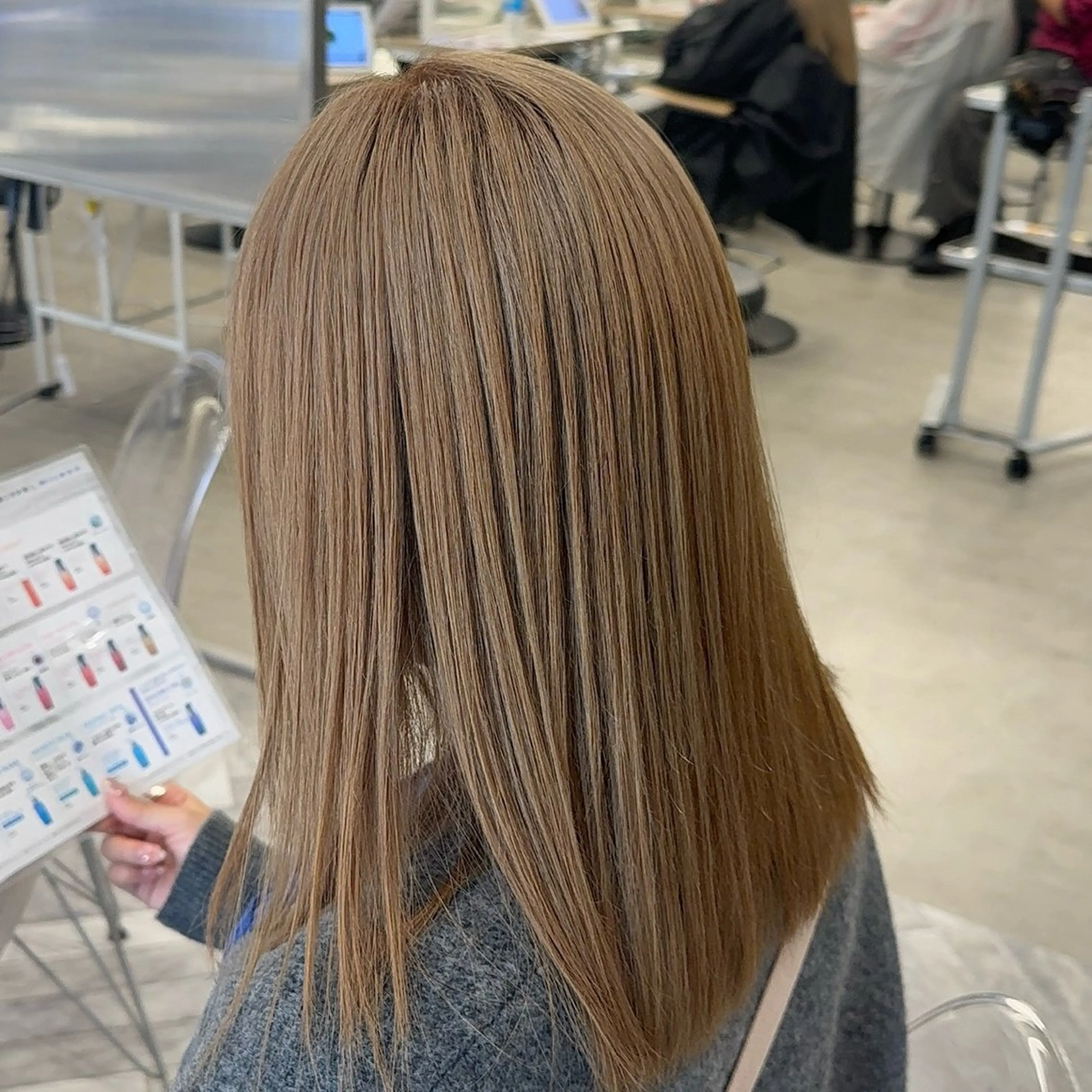 ミディアム カラー ヘアカラー 【派手髪】【個性派】 lilica💫⚡️のヘアスタイル