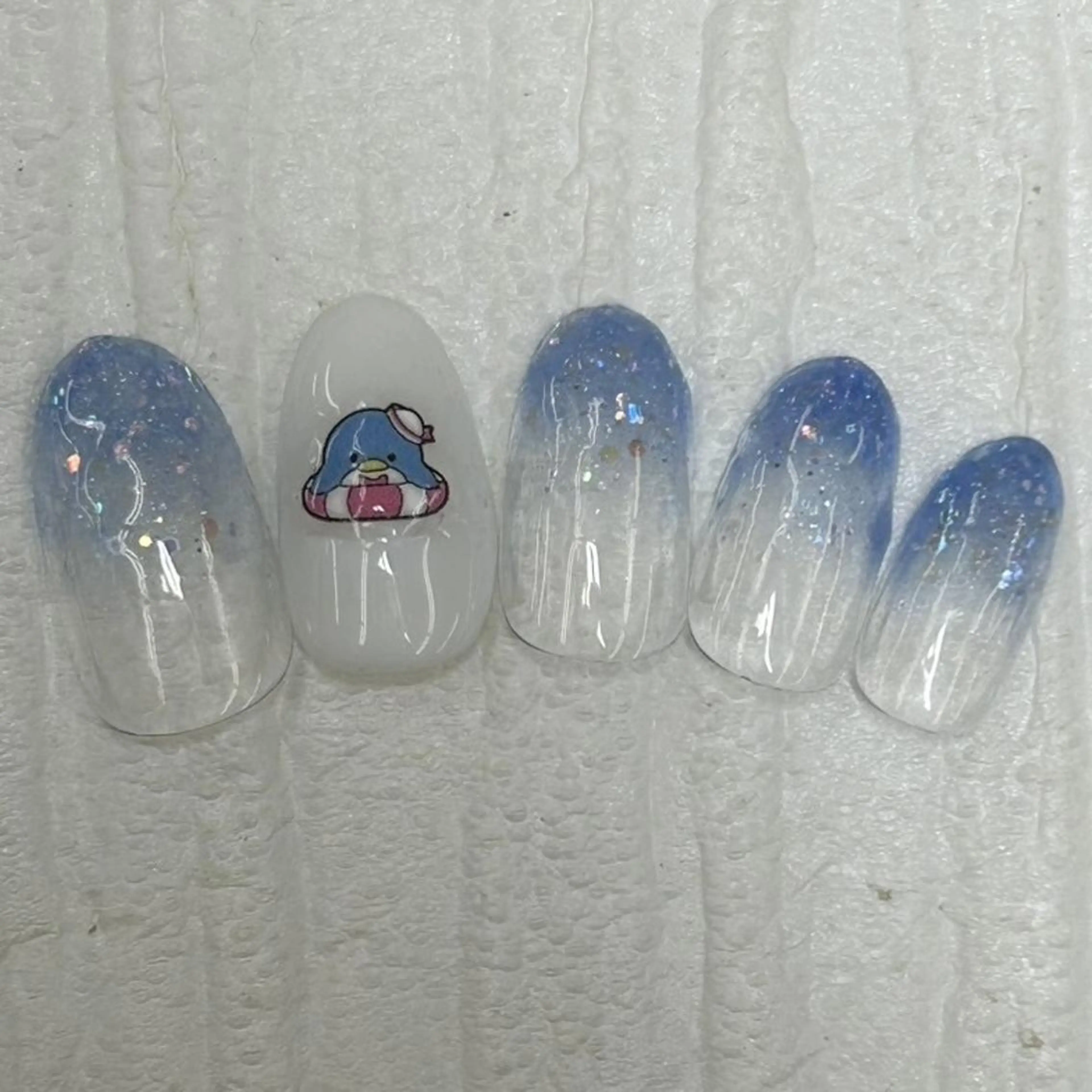 ネイル Nail salon Honey Beeのネイルデザイン
