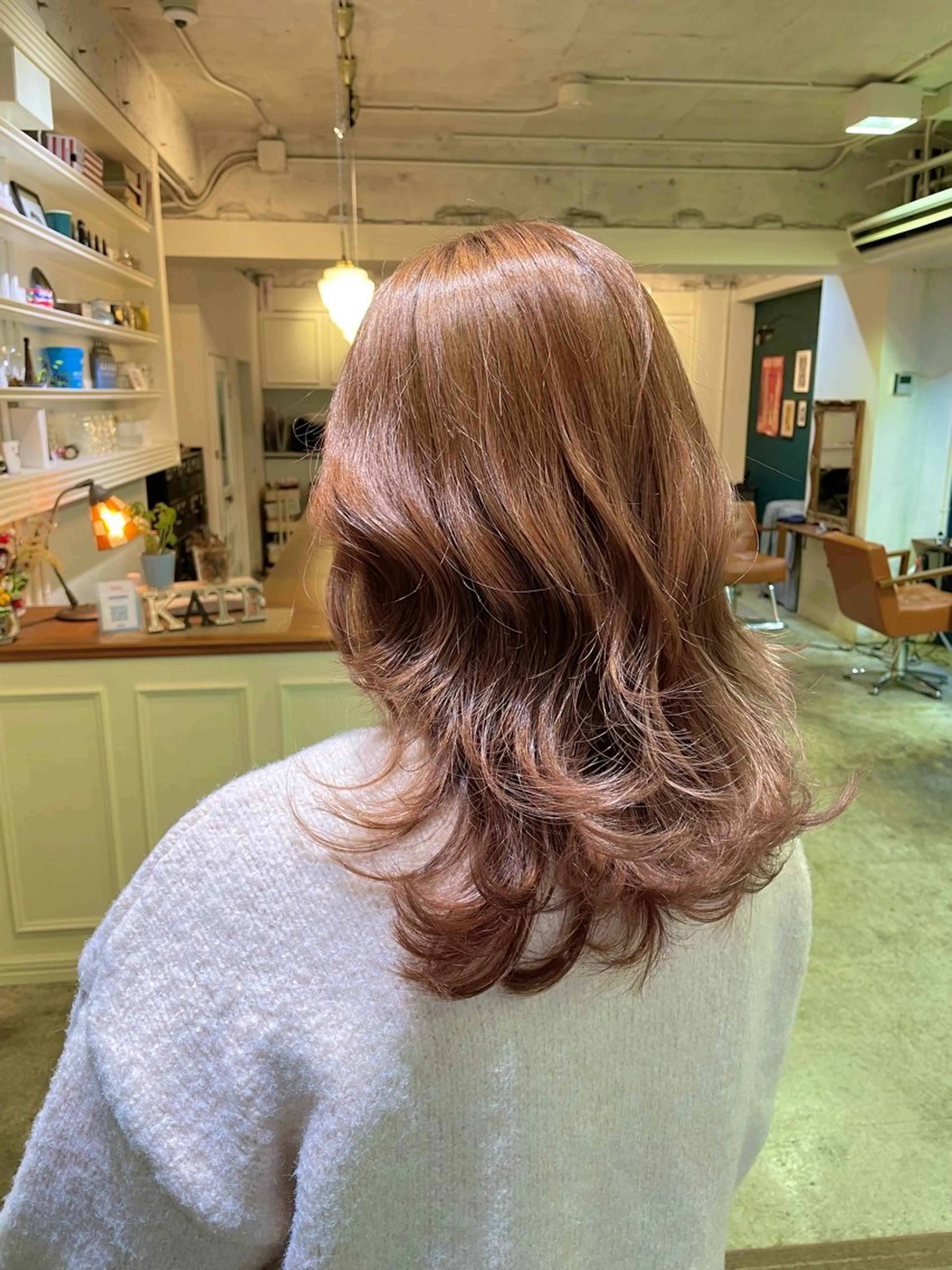 セミロング カラー ヘアアレンジ ベージュカラー ピンクカラー ピンクベージュ レイヤーカット カット ヘアカラー トリートメント 山崎 澪 レイヤーカット/大宮のヘアスタイル
