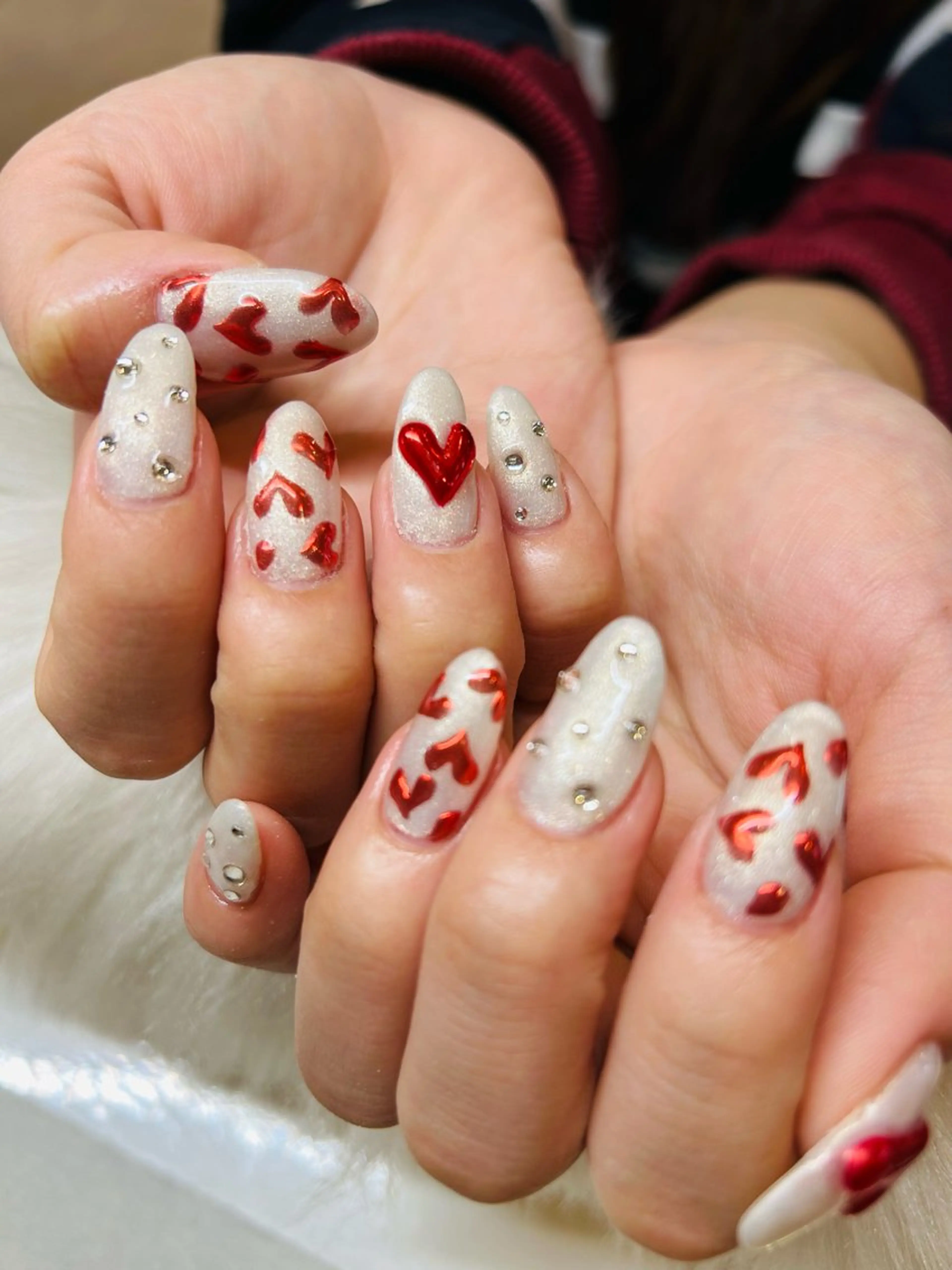 ハンドジェルアートセット⭐︎見本の中からお好きなデザインとお色を選んでいただけます。オフあり+500円の写真