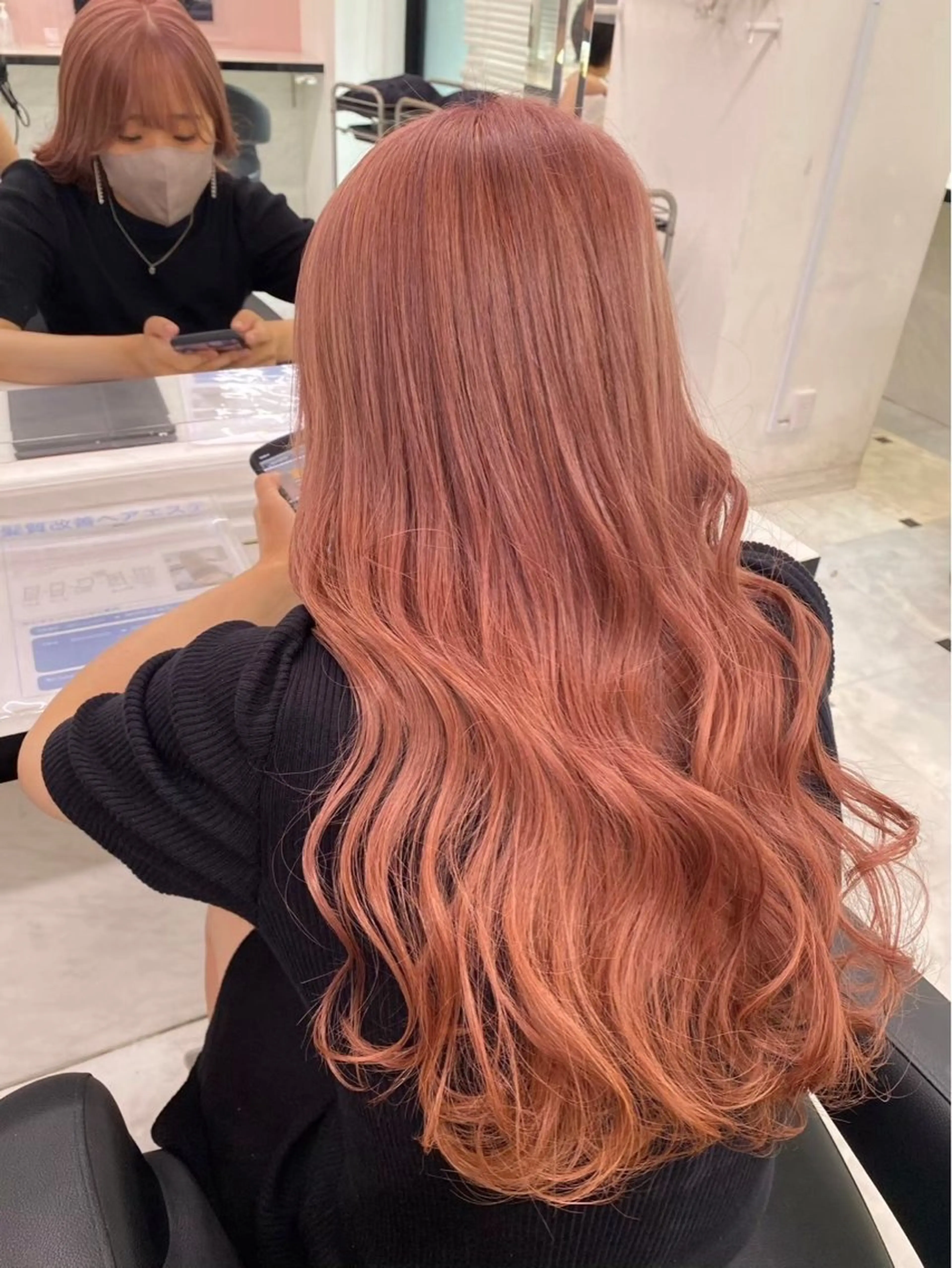 ロング ヘアカラー トリートメント ヘッドスパ ヘアセット 韓国ヘア/ブリーチ無 しWカラー/オリーブのヘアスタイル