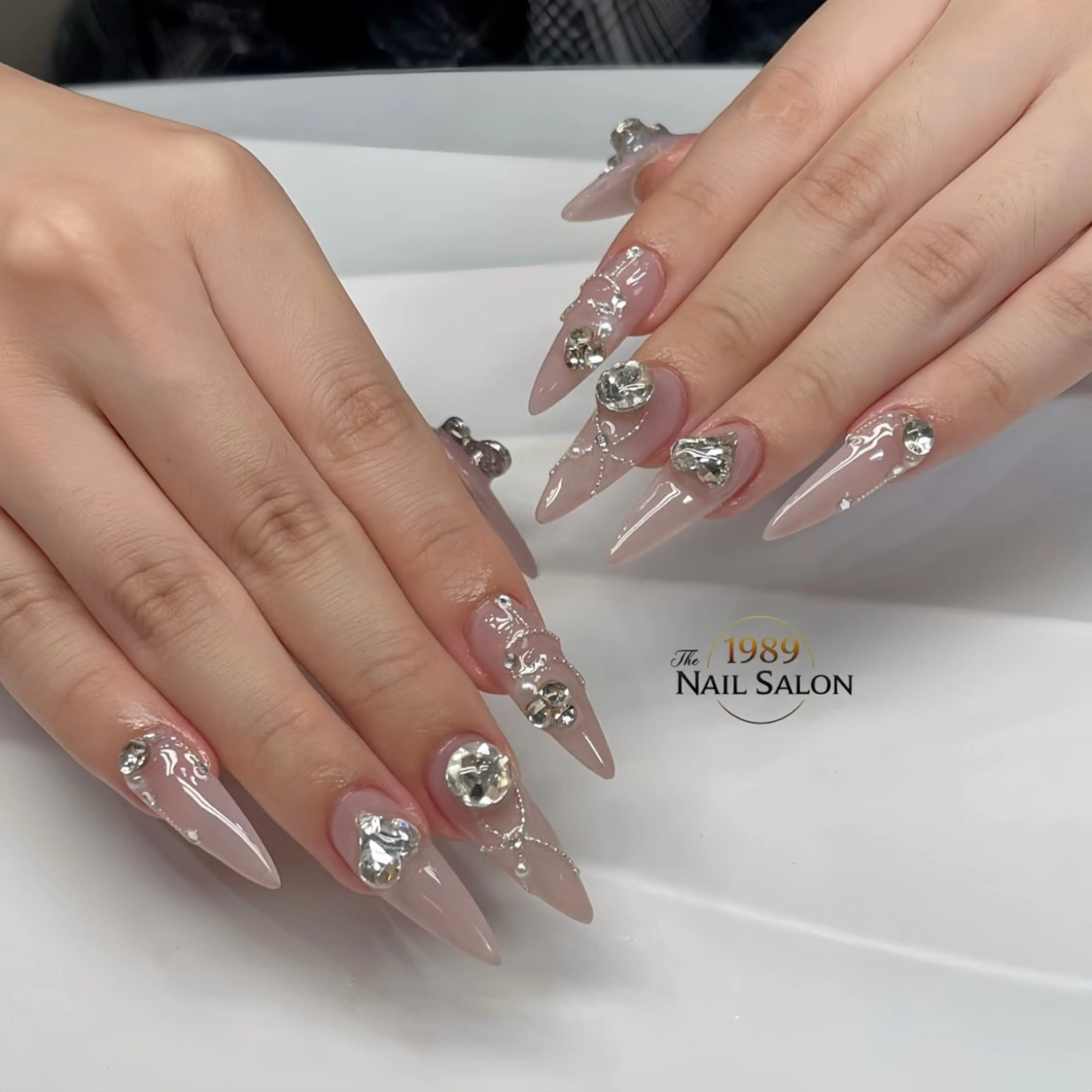 ネイル ハンドネイル The 1989 Nail Salonのネイルデザイン