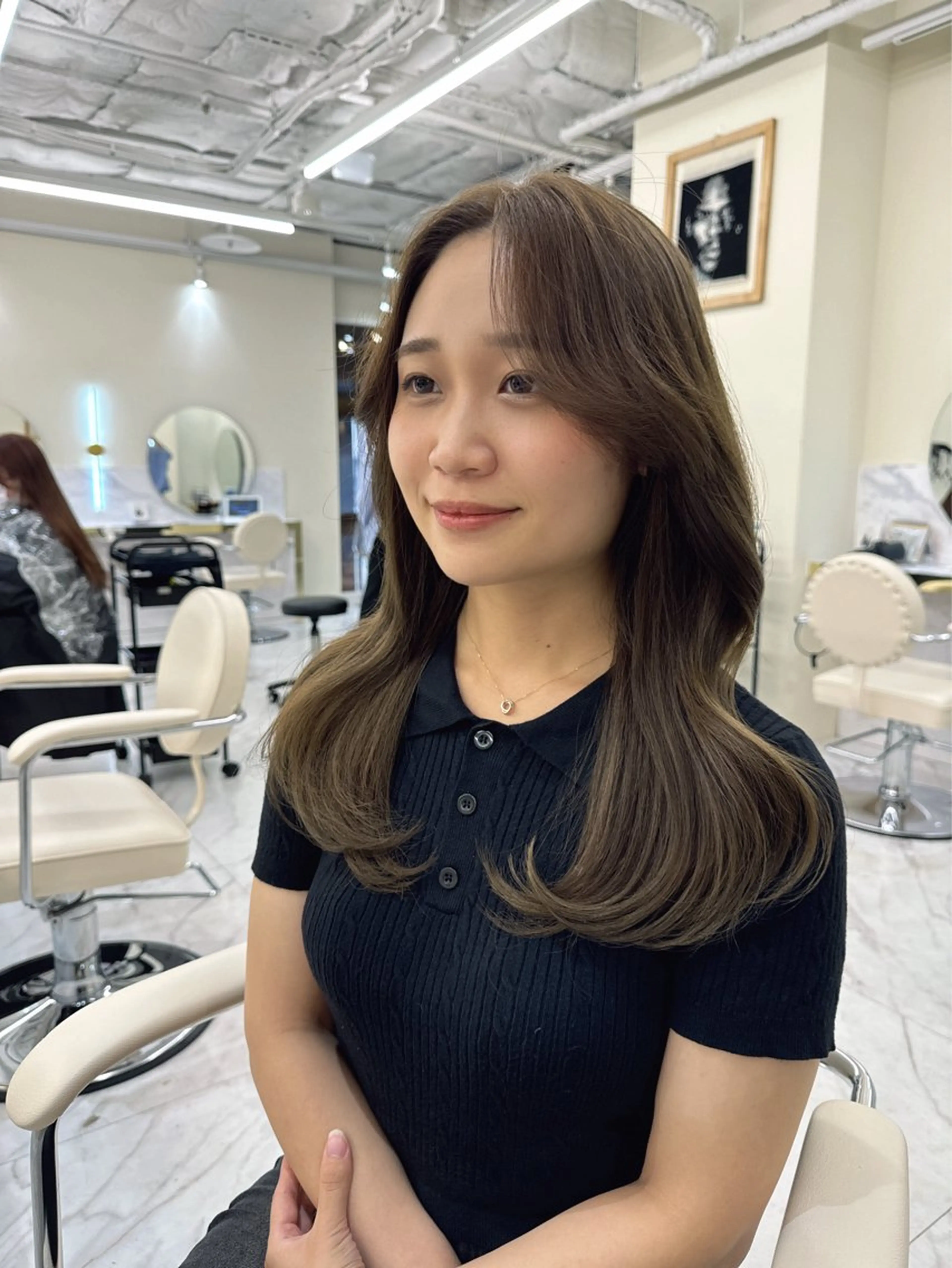 セミロング カラー ヘアアレンジ ダブルカラー 顔周りカット 韓国風ヘア レイヤーカット カット ヘアカラー トリートメント 髪質改善特化 🫧松野力也のヘアスタイル