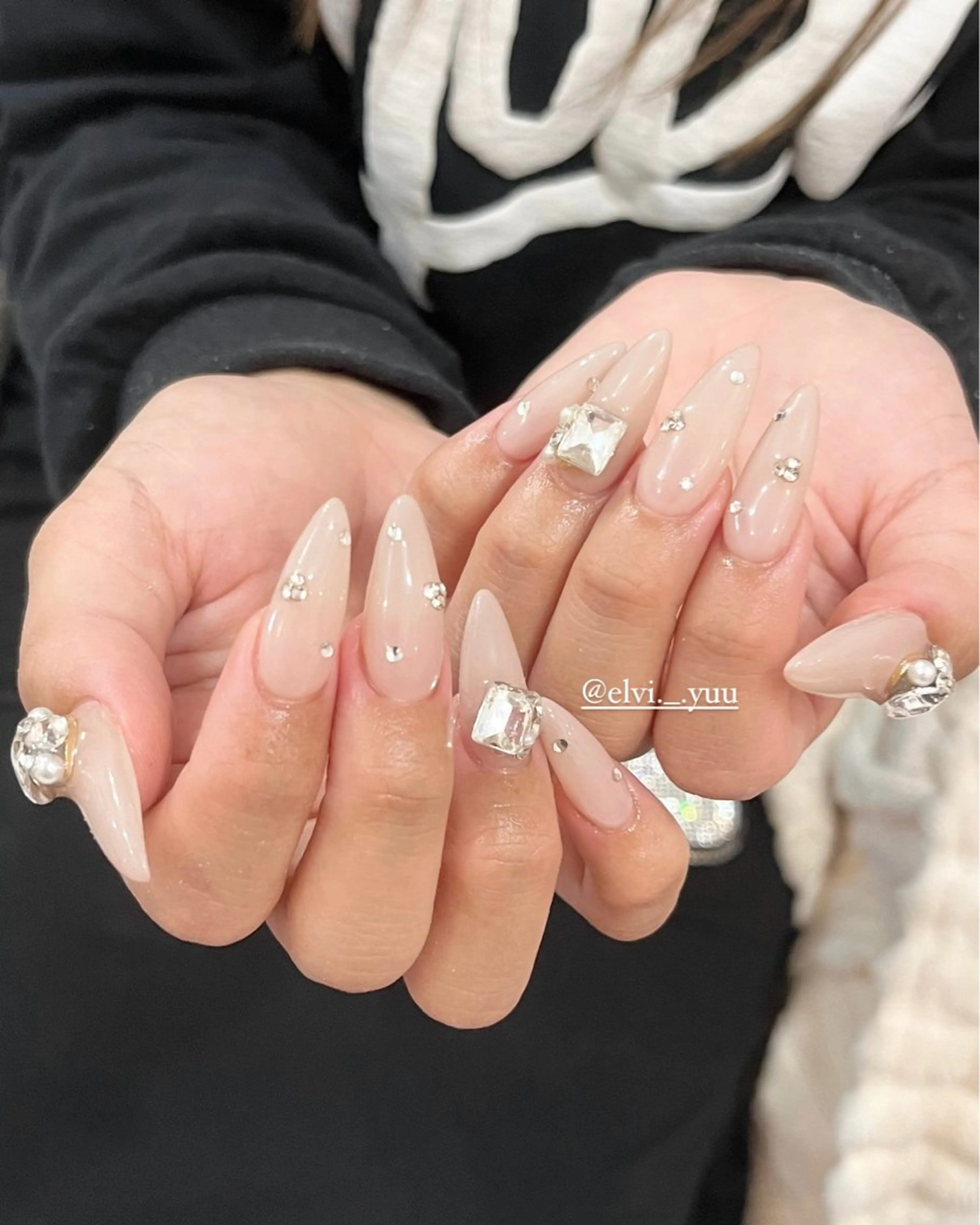 ネイル SALON ELVI.所属・SALON ELVI.のネイルデザイン