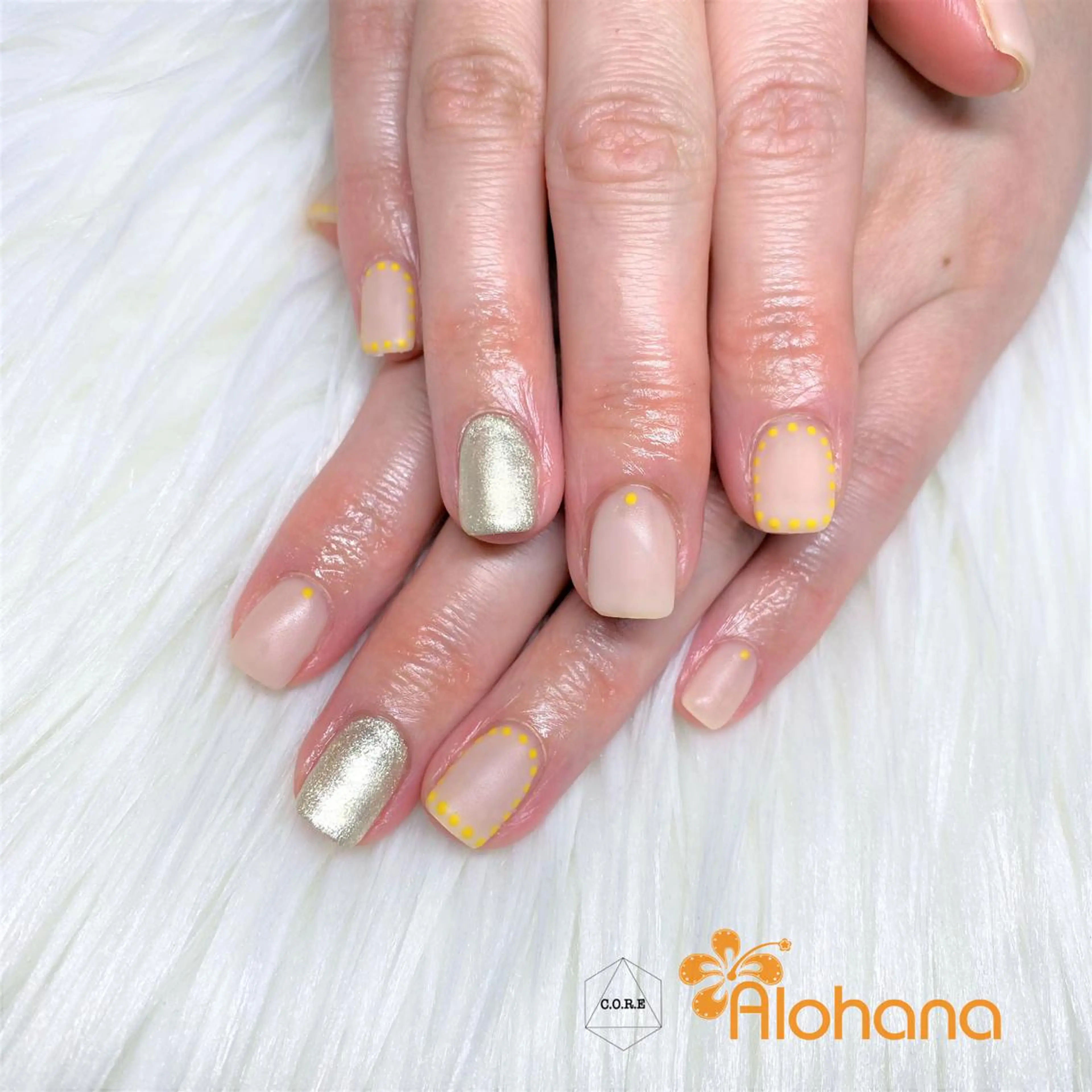 ネイル ドット ハンドネイル Alohana所属・Alohana Minaのネイルデザイン