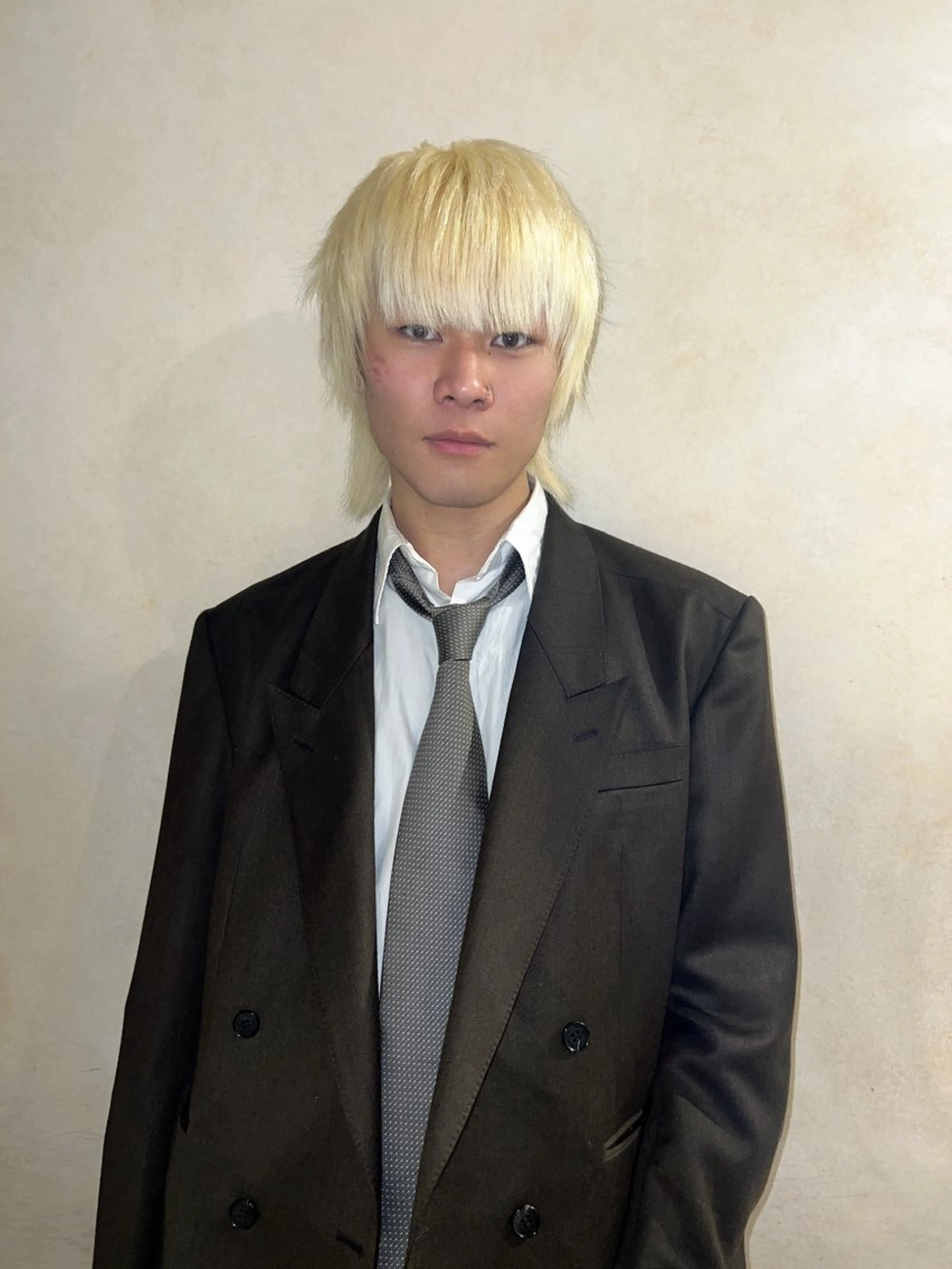 ショート メンズ ハイトーン/ピンク カラー/めい🎀のヘアスタイル