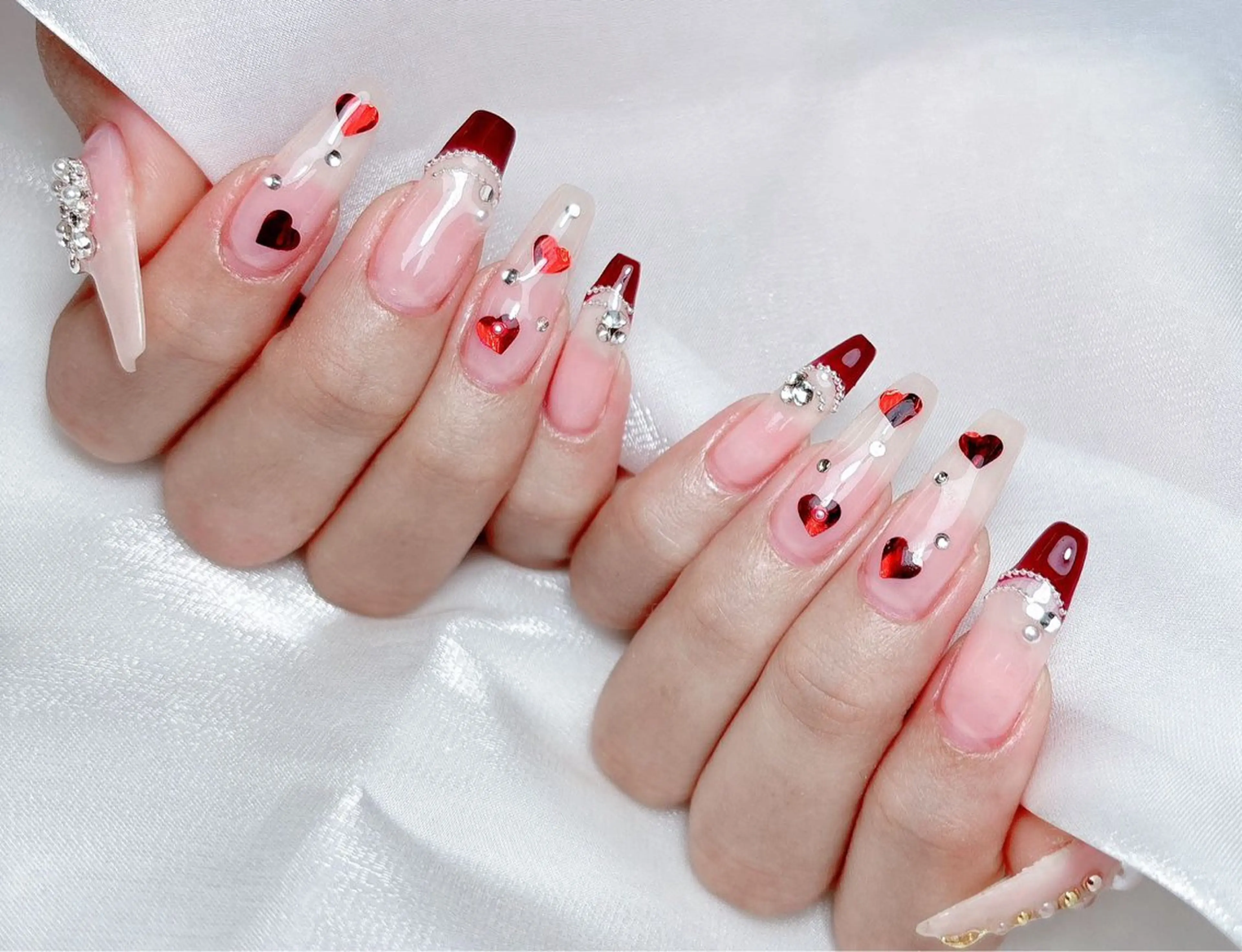 ネイル ハンドネイル M🌷nail 長さだし専門店のネイルデザイン