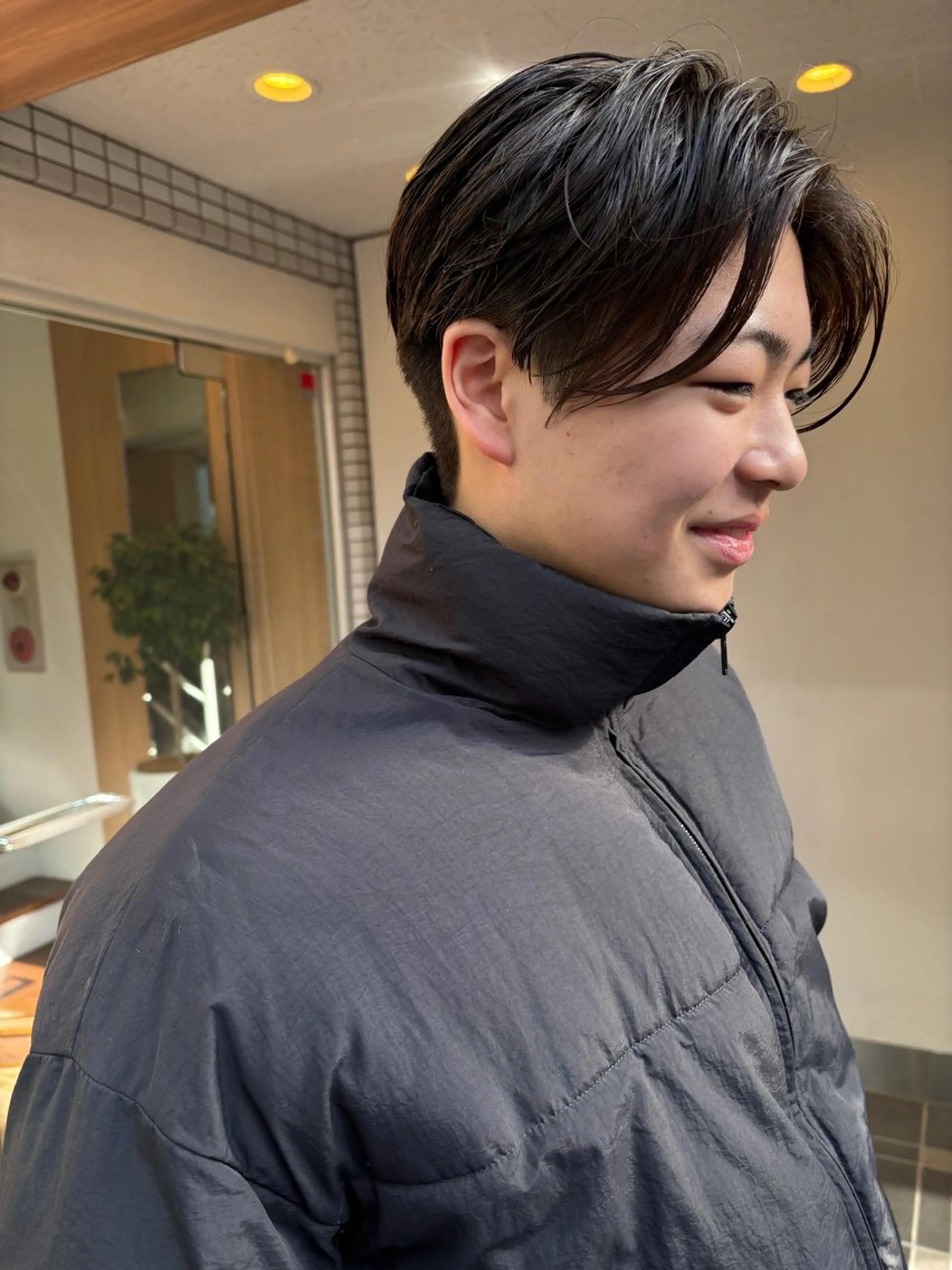 パーマ メンズ 池田理紗/メンズ カット/切りっぱなしのヘアスタイル