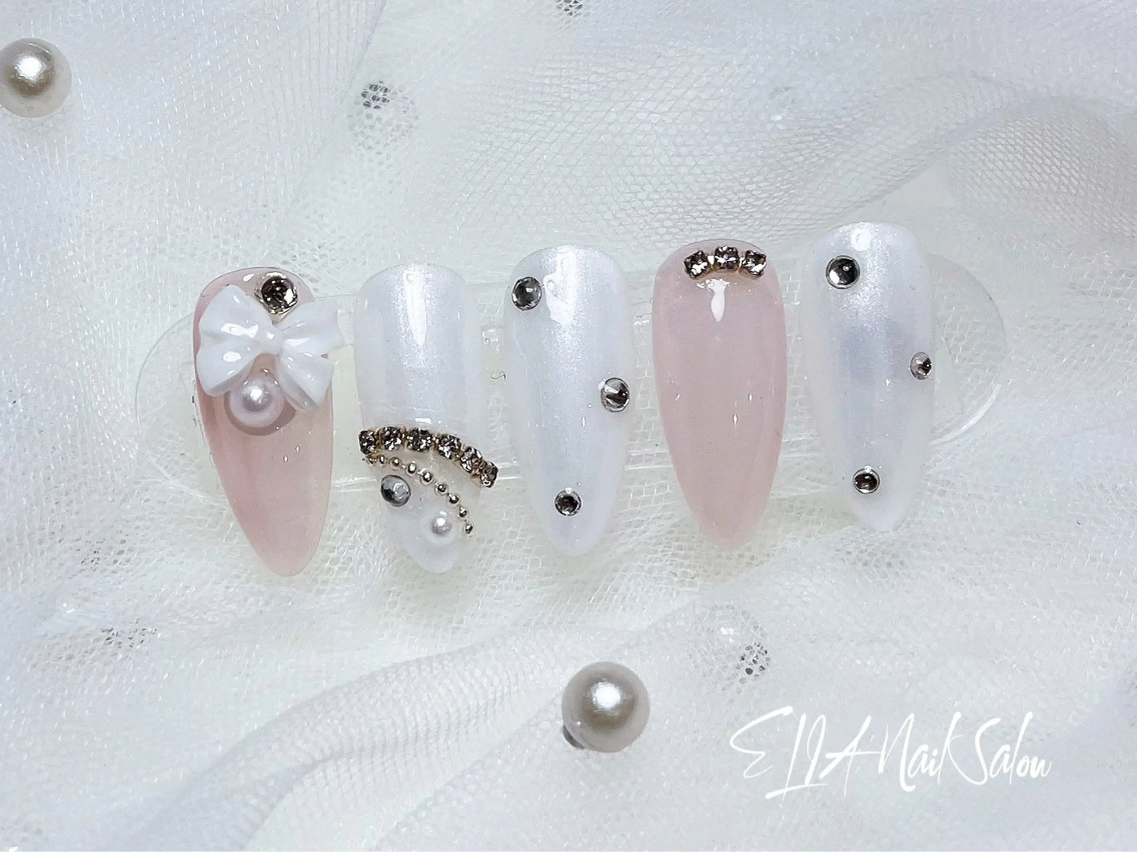 ミディアム cici nailのネイルデザイン