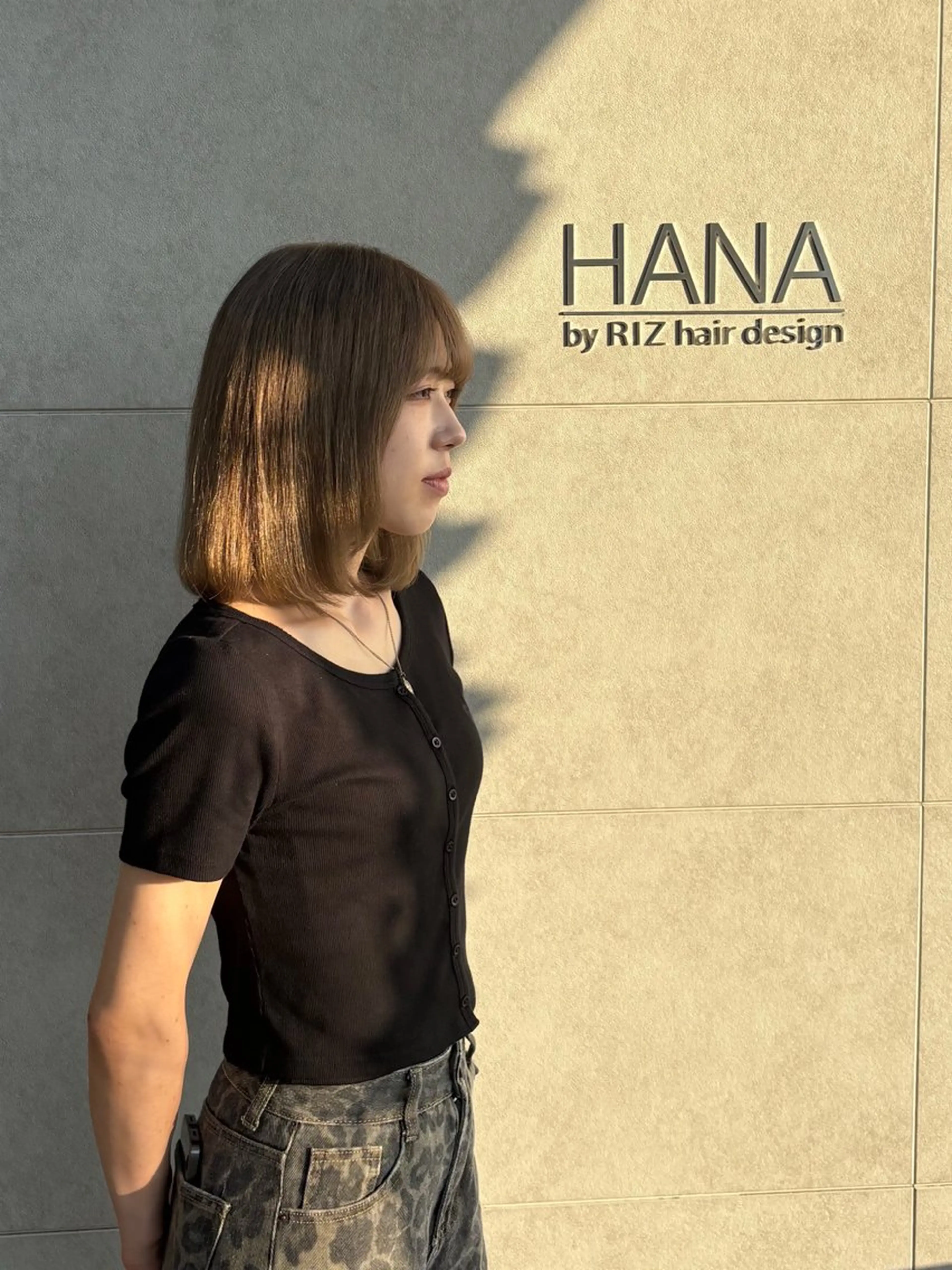 ミディアム 滑川 吏音のヘアスタイル