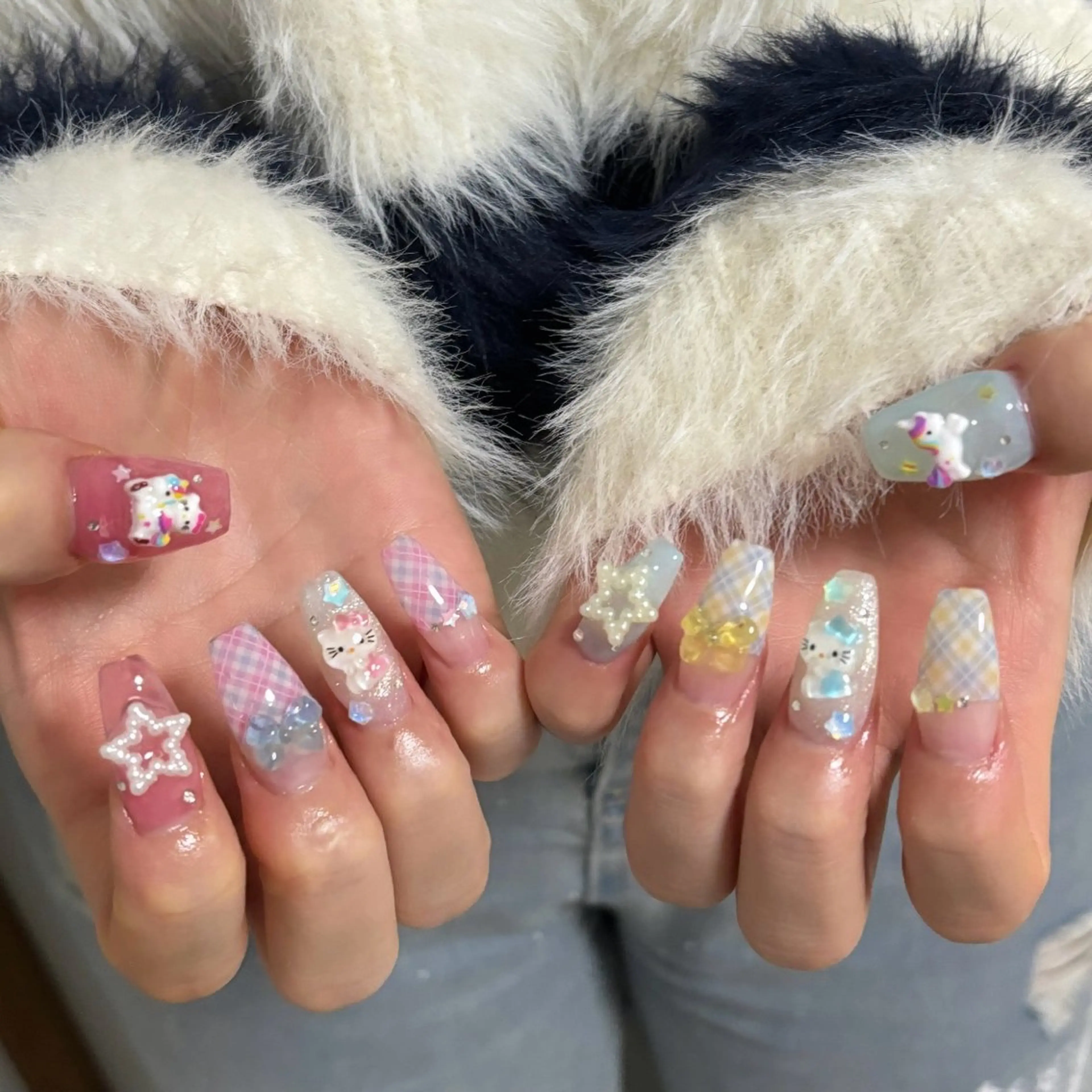 ネイル ハンドネイル フットネイル 直方市ネイルサロン minuitのネイルデザイン