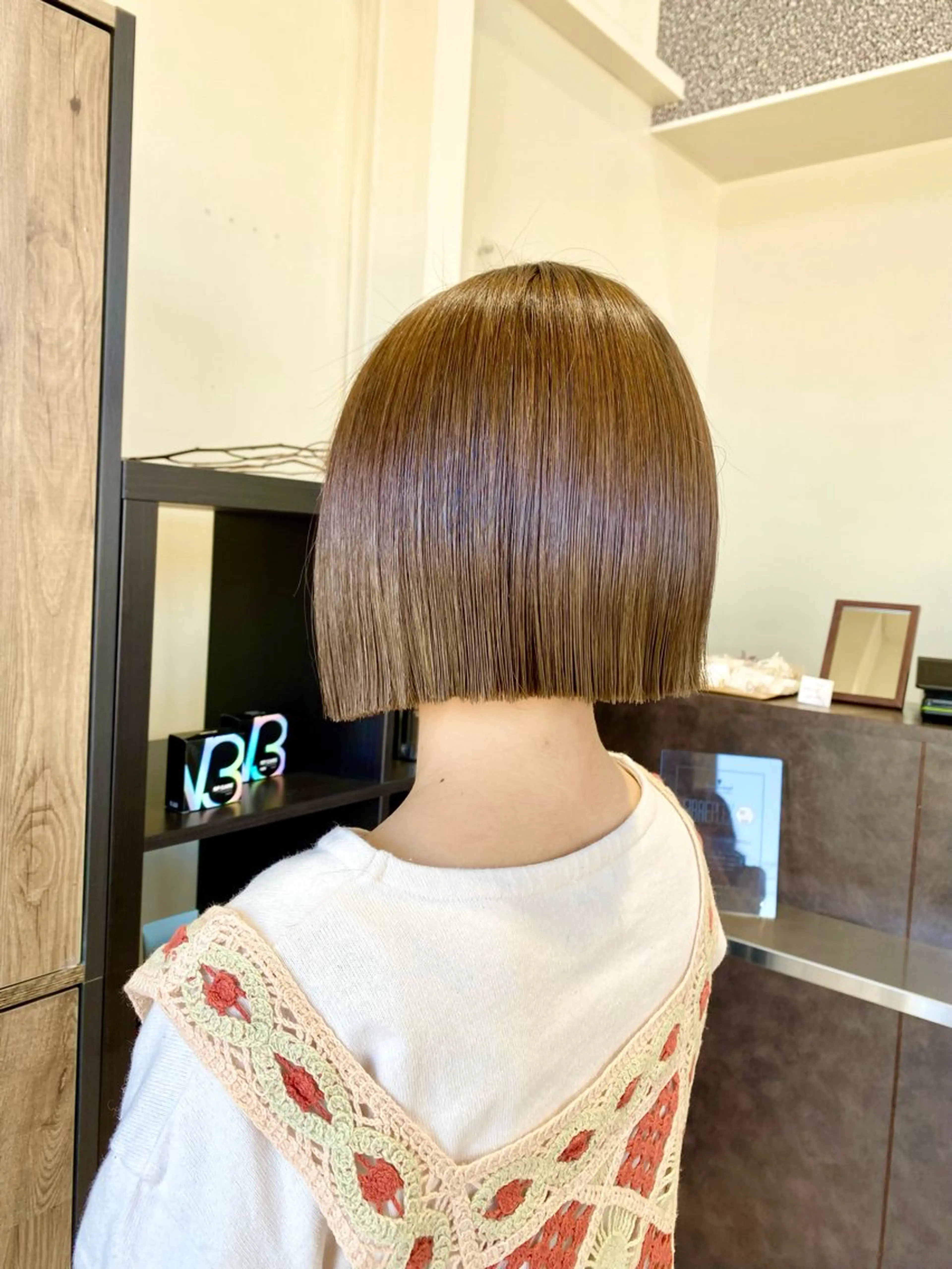 ショート カラー 太田 未来のヘアスタイル