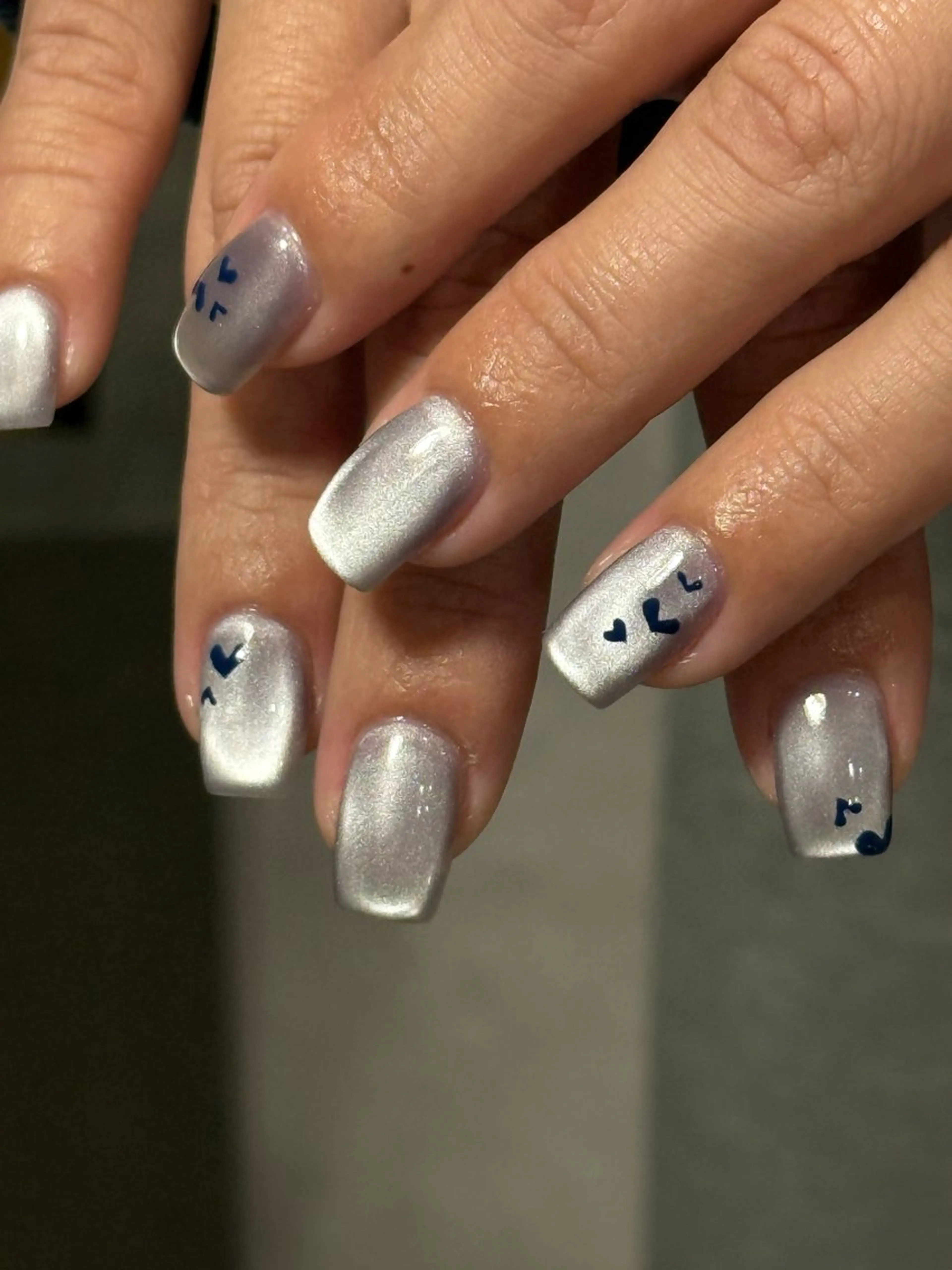 ネイル neouv所属・NEOUV_ mikuのネイルデザイン