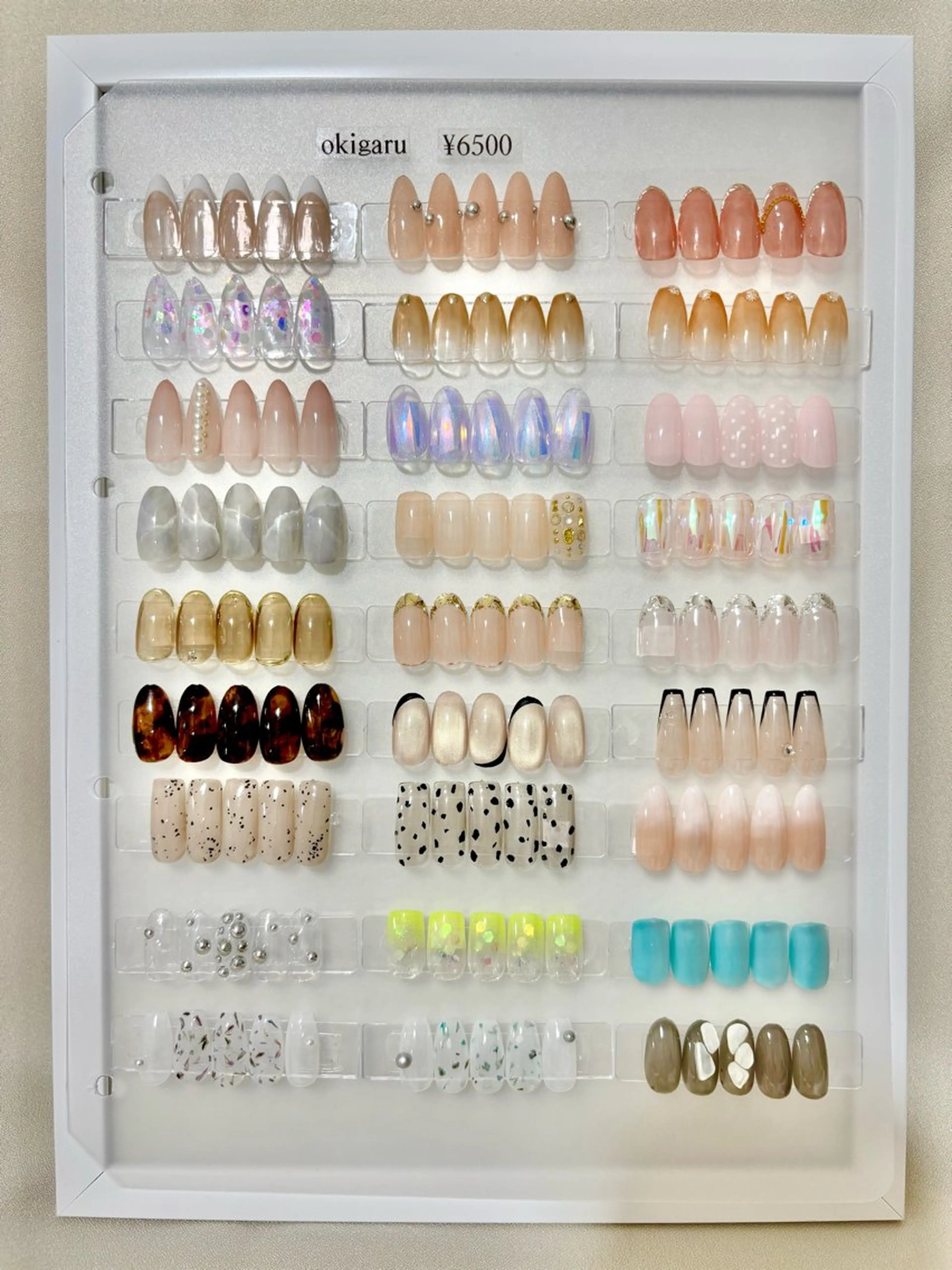 ネイル ai .tのネイルデザイン