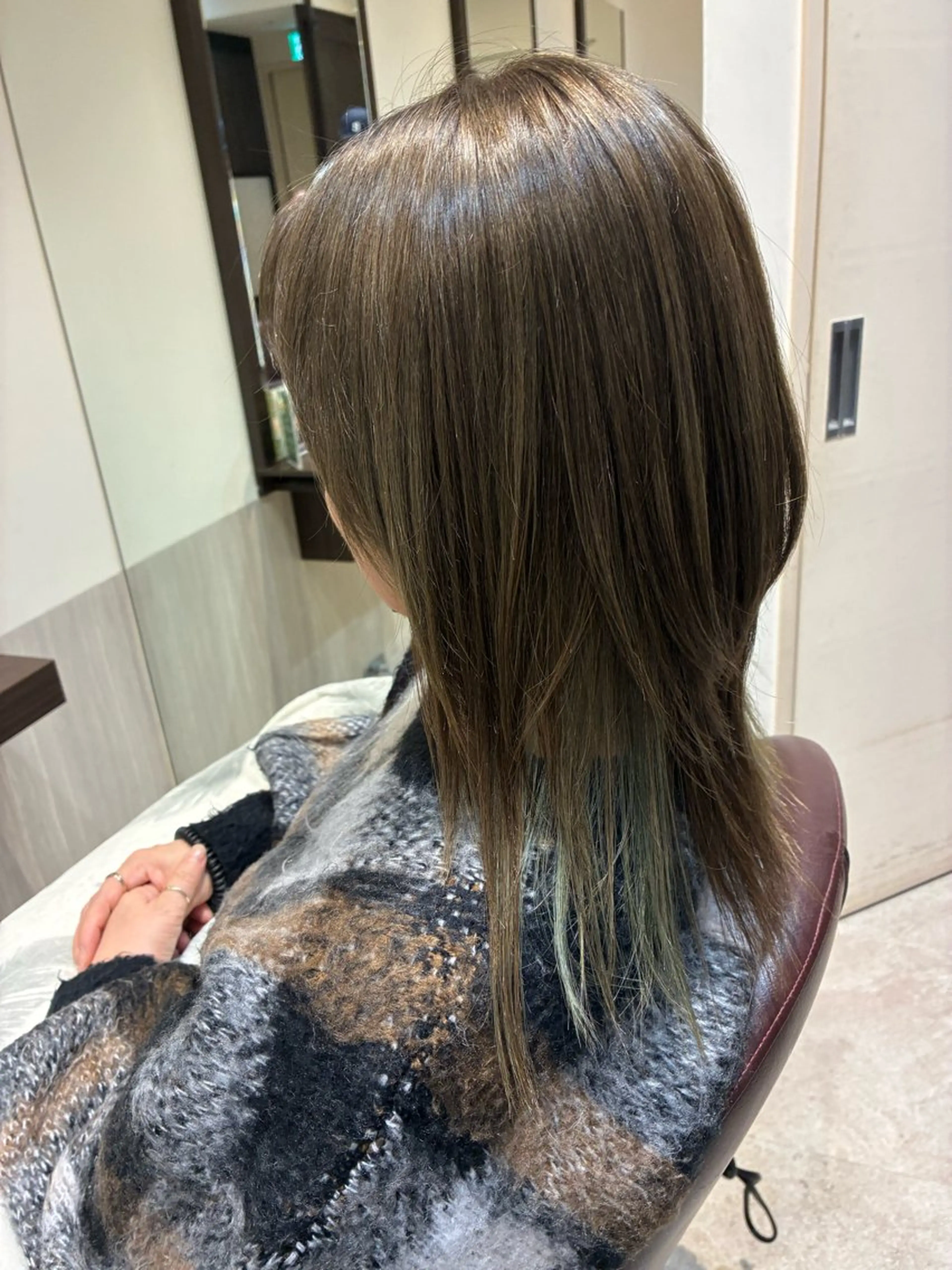 ミディアム nao .のヘアスタイル