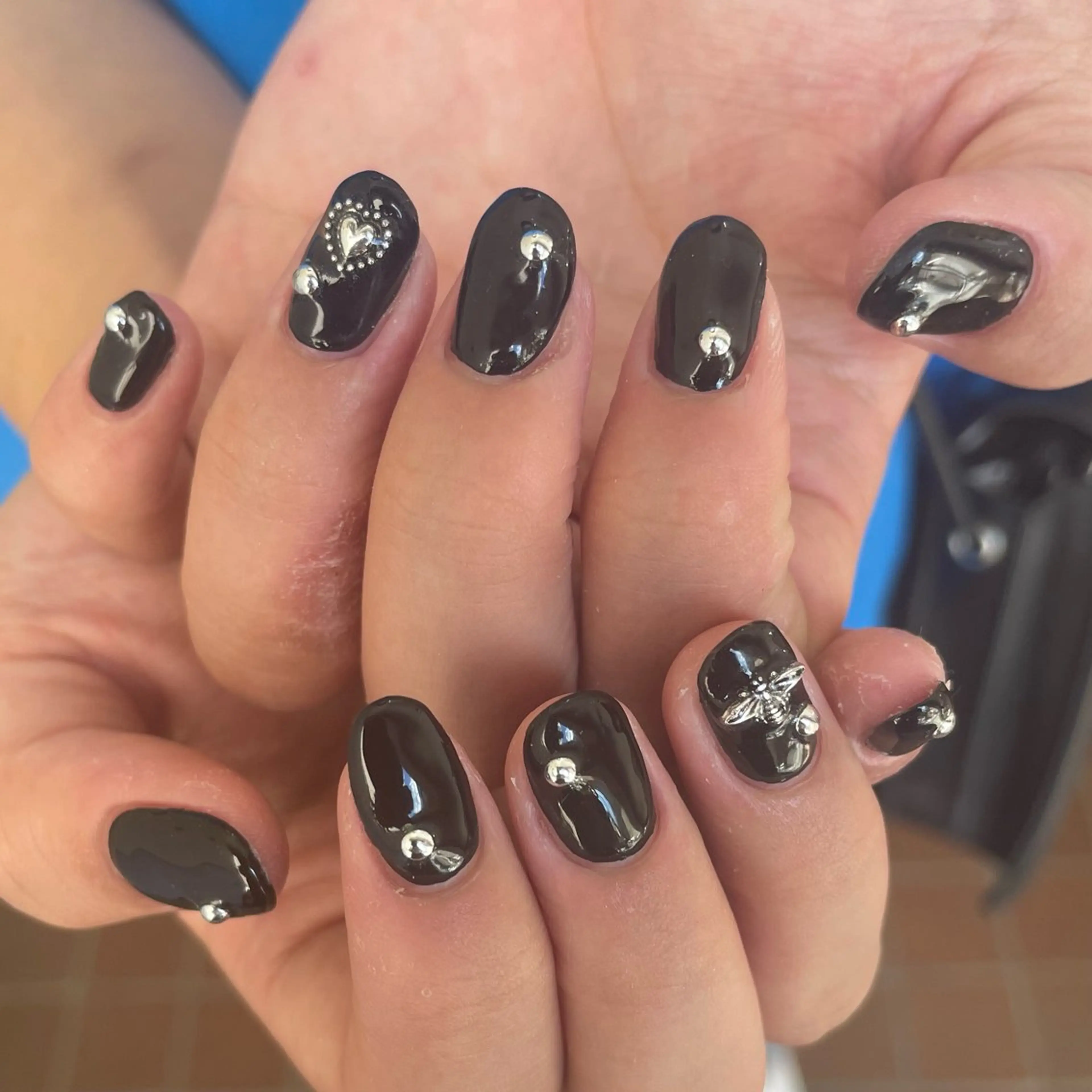 ネイル ハンドネイル 黒川 実祐のネイルデザイン