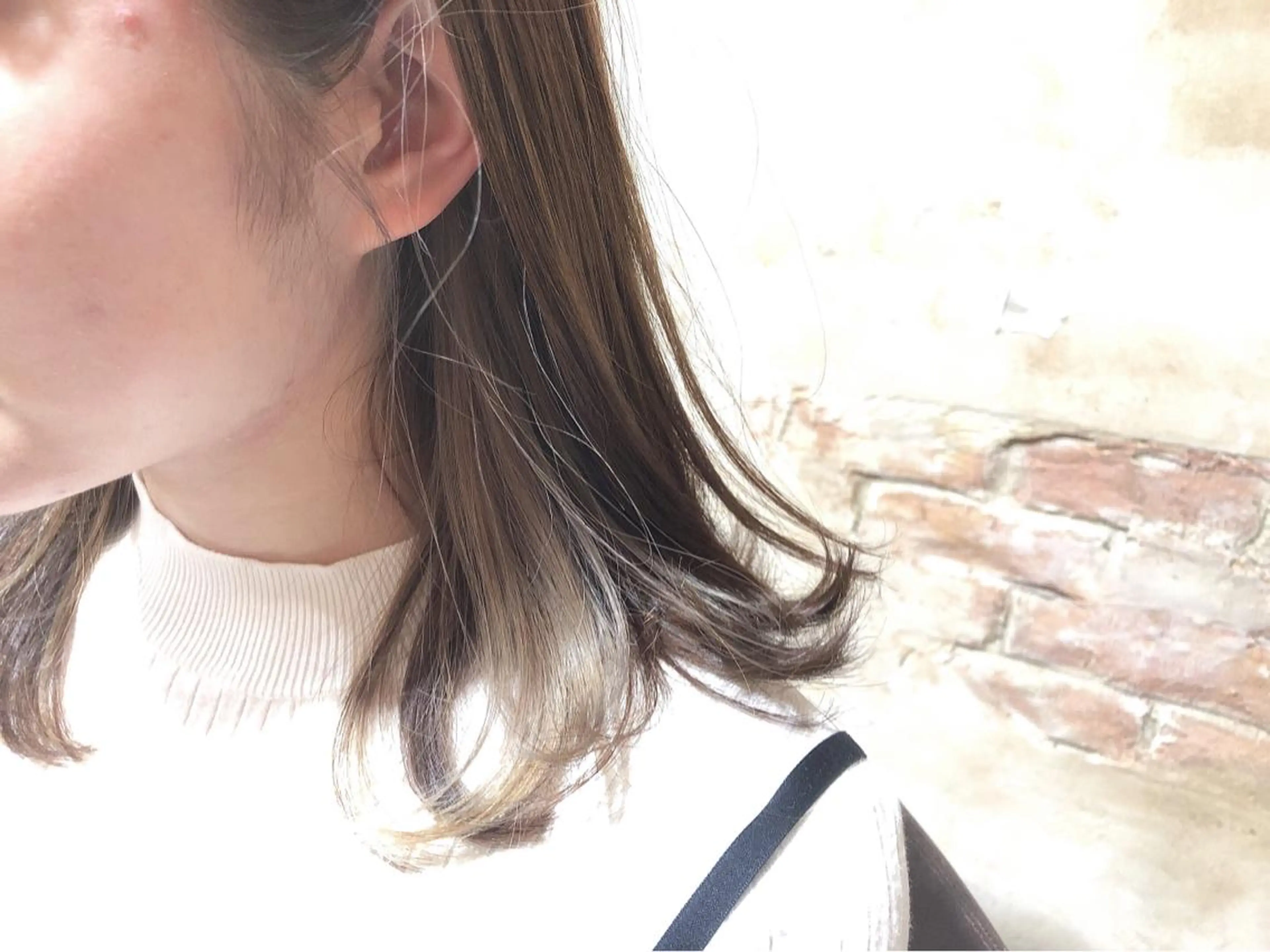 カラー ベージュカラー インナーカラー ミルクティーベージュ パ ルのヘアスタイル