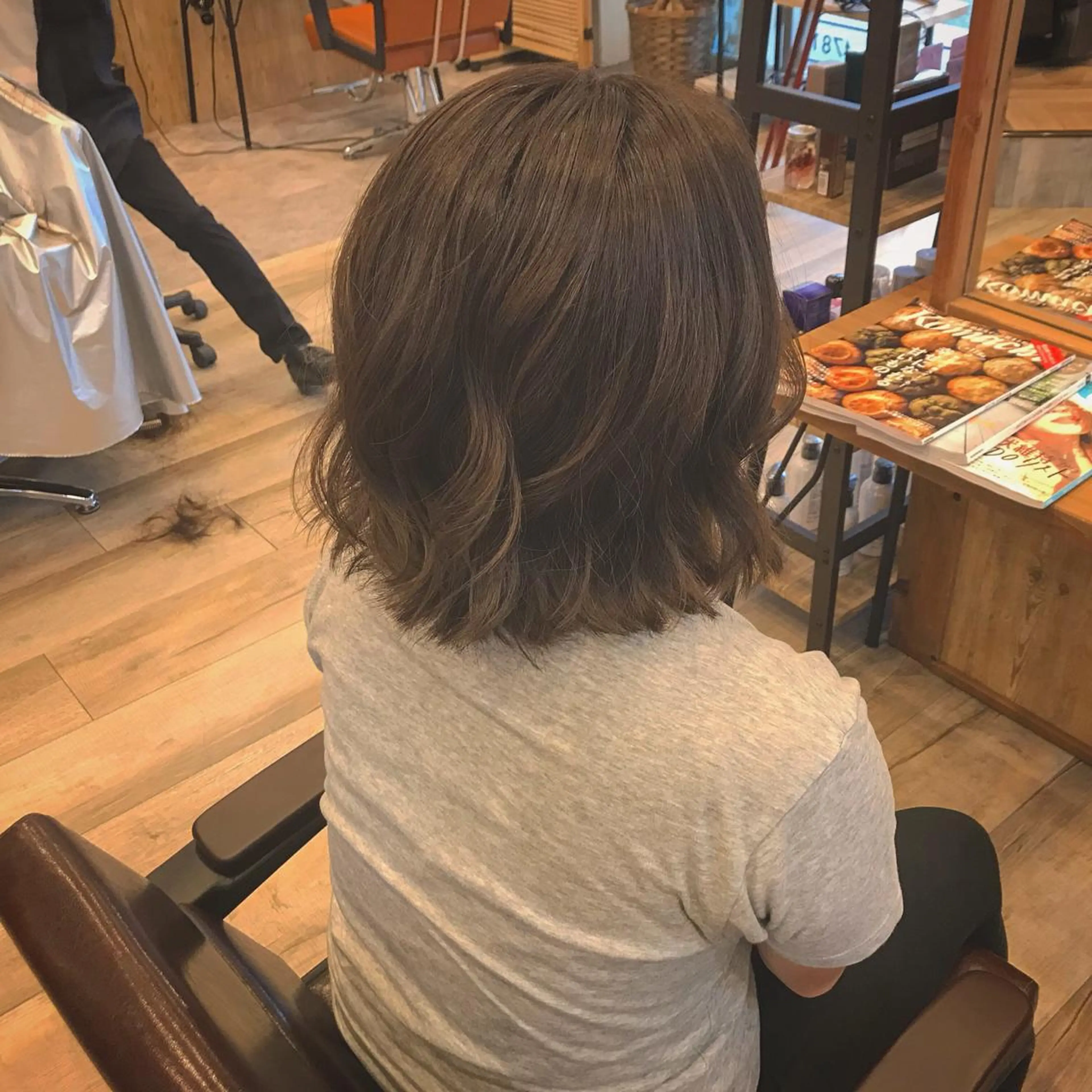 ミディアム カラー ルクールヘアー プレジー所属・渡邉 幸汰のヘアスタイル