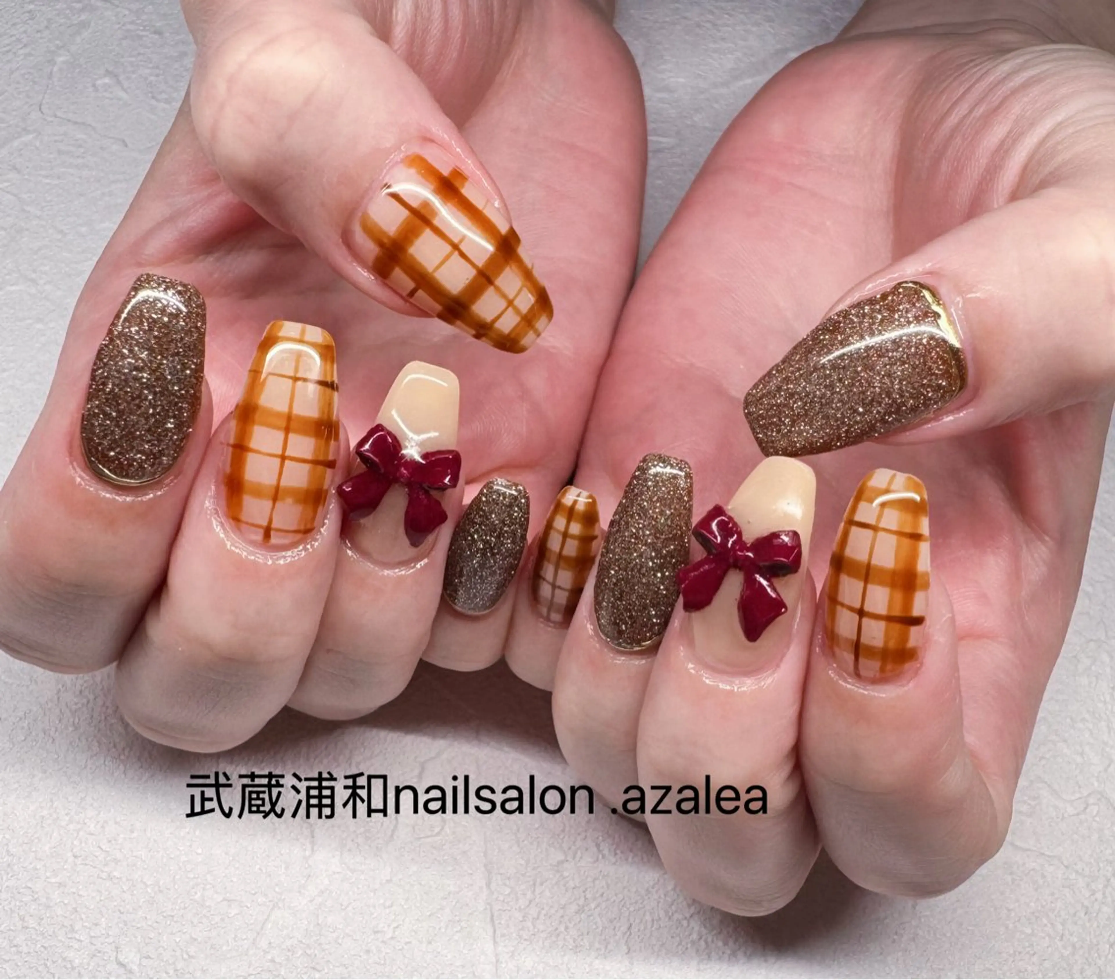 ネイル ハンドネイル R inのネイルデザイン