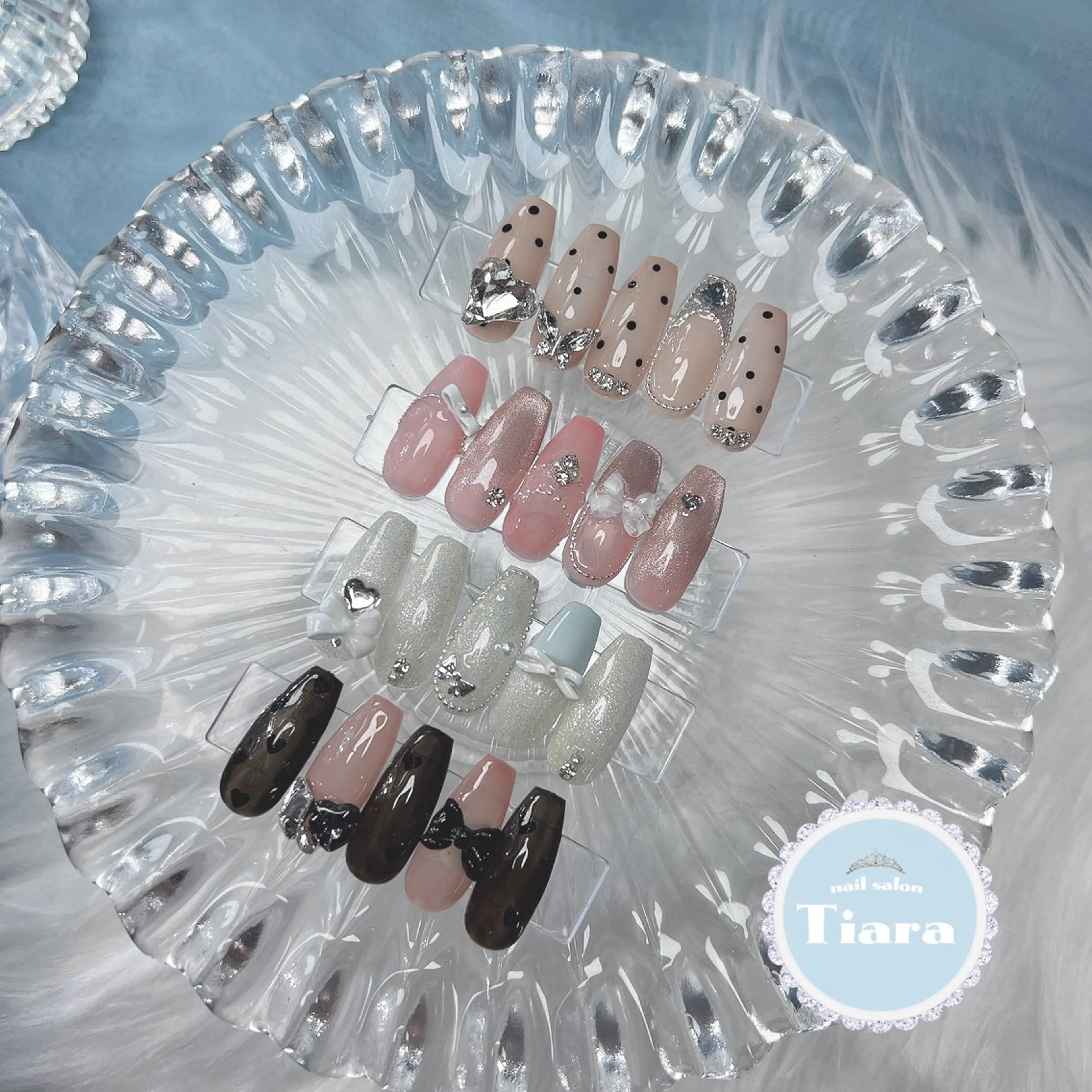 ネイル ＆NAIL. Rio所属・groovy 新宿店のネイルデザイン