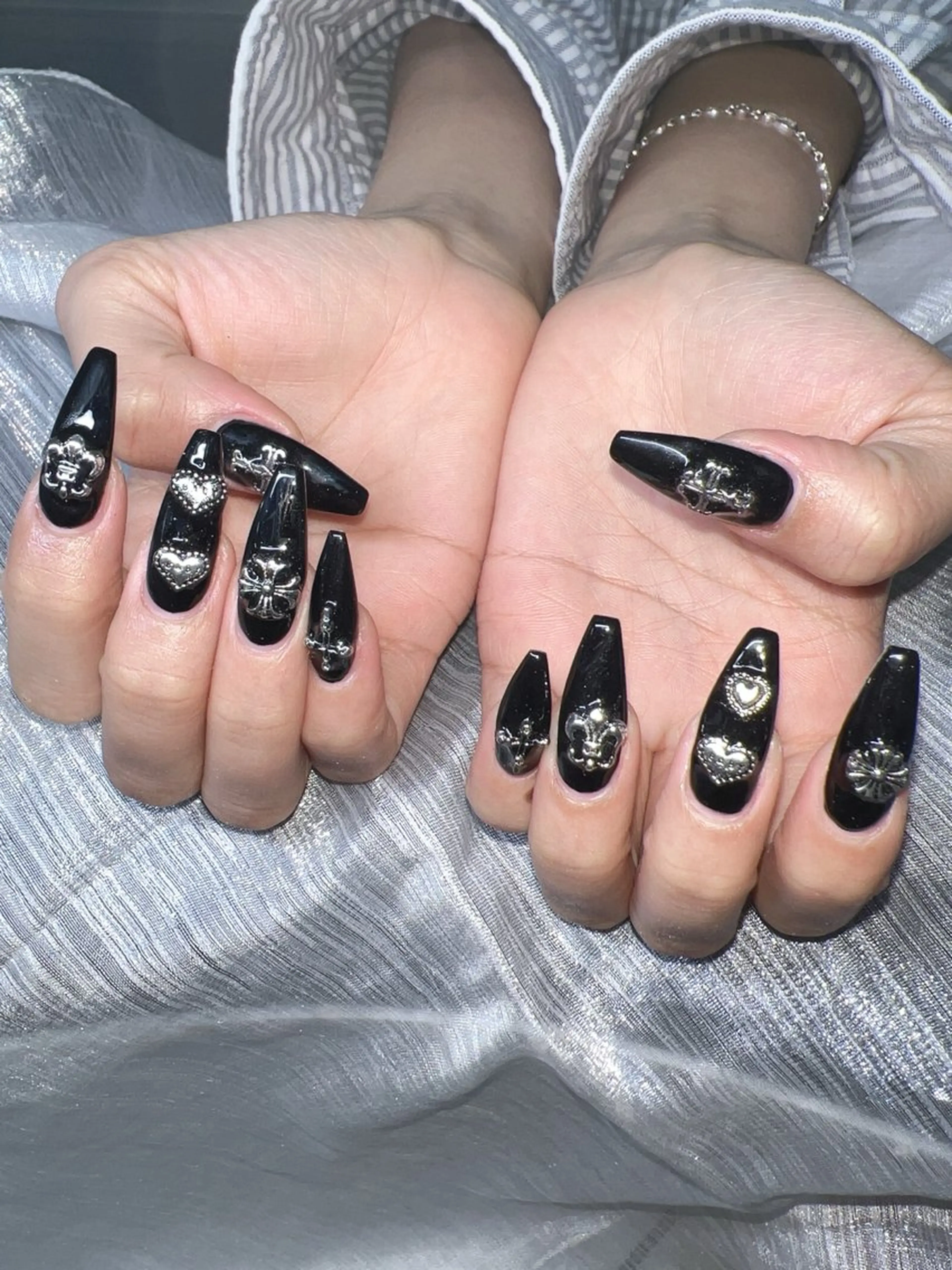 ネイル Lee Nailsのネイルデザイン