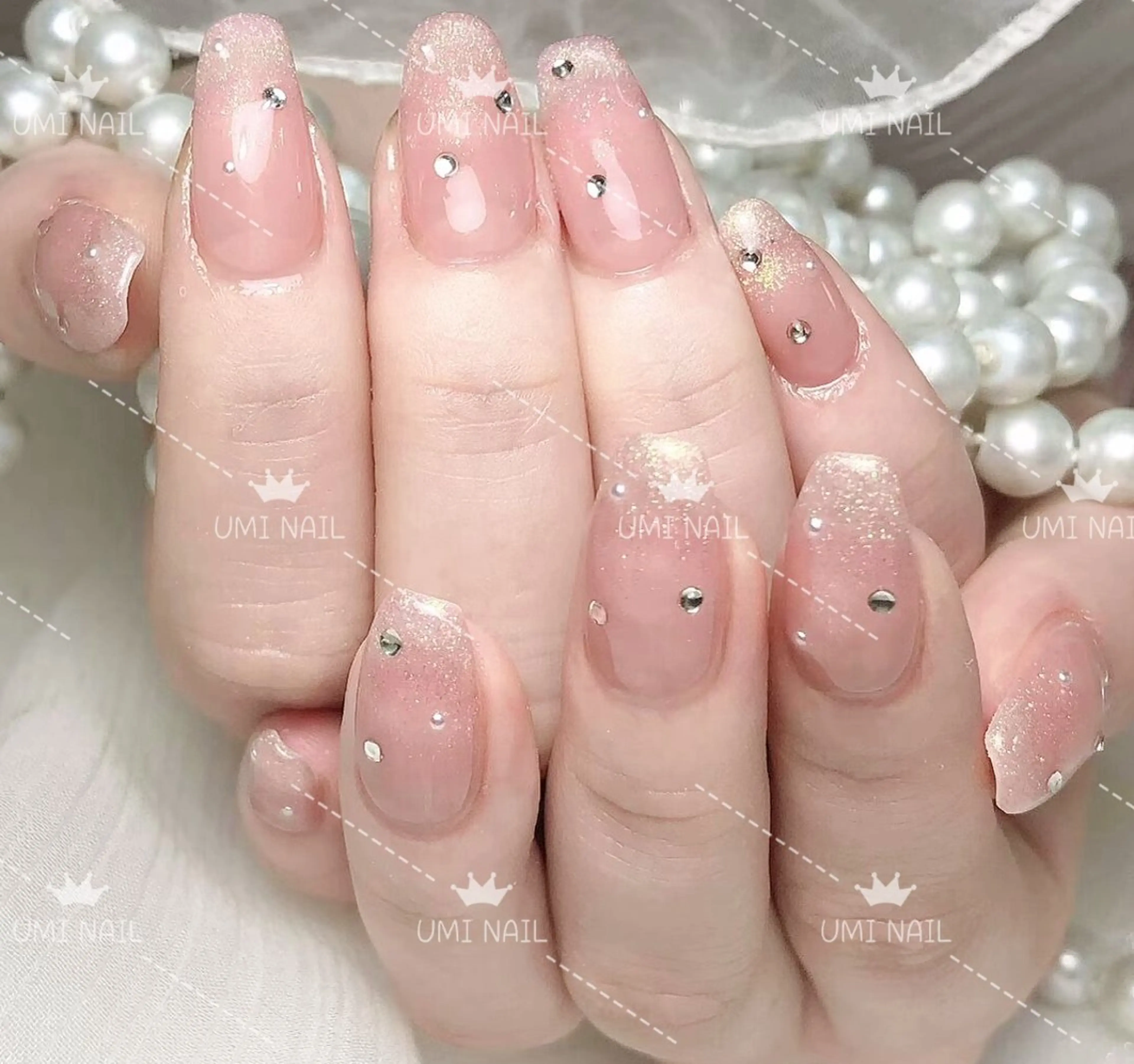 ネイル ハンドネイル ハンドケア LUXE NAIL SALONのネイルデザイン