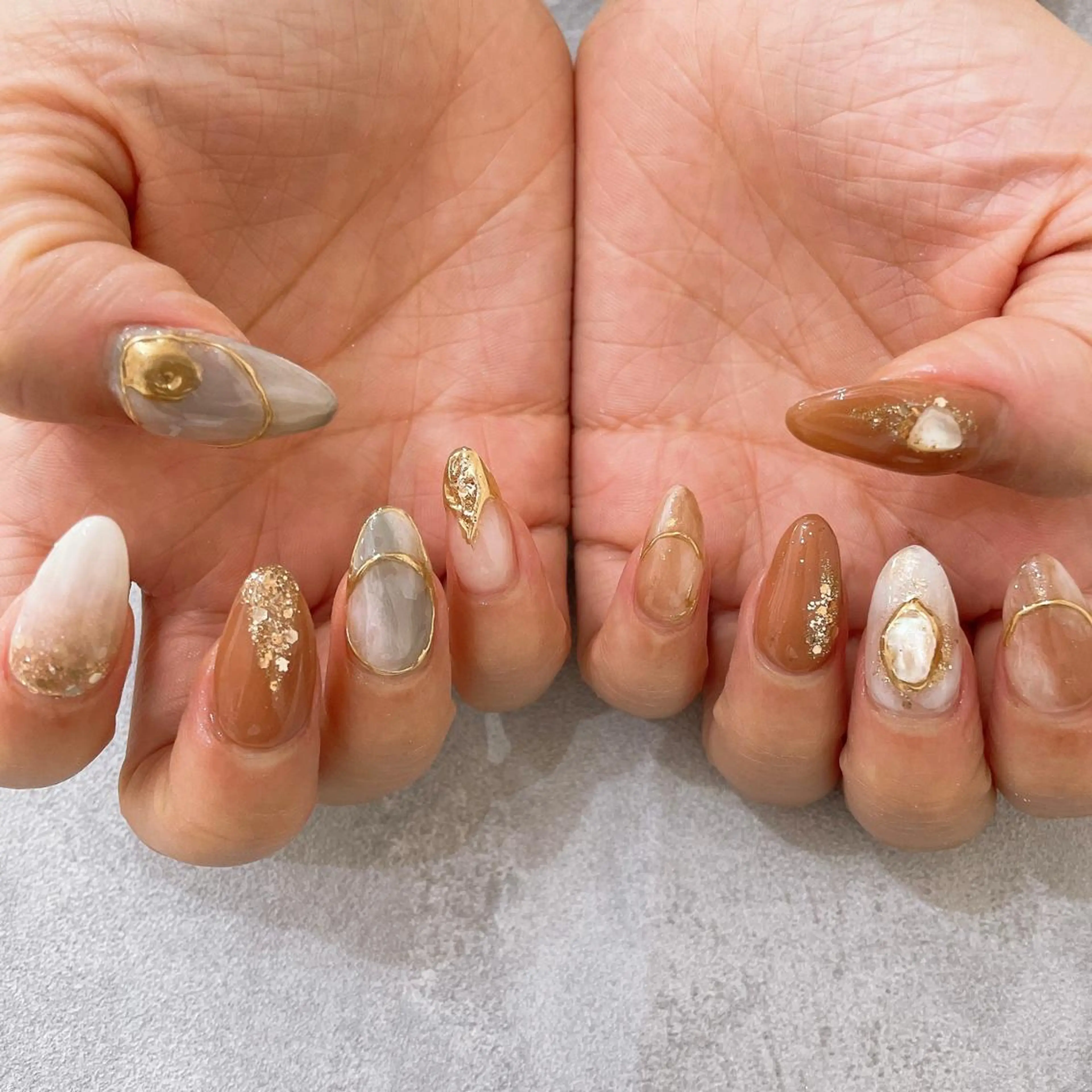 ネイル ニュアンス🌿‬ Aivy./アイビーのネイルデザイン