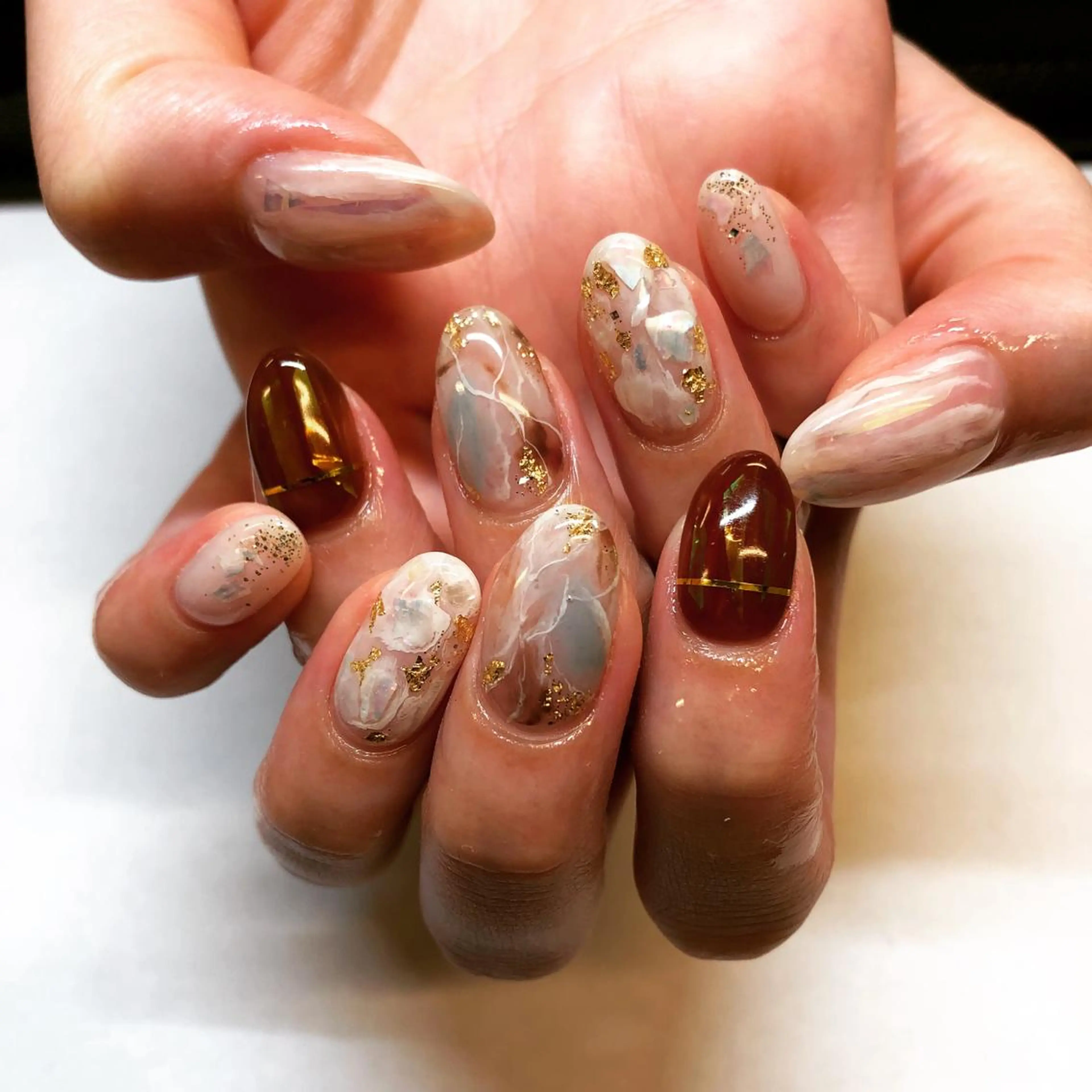 ネイル 米倉 群のヘアスタイル