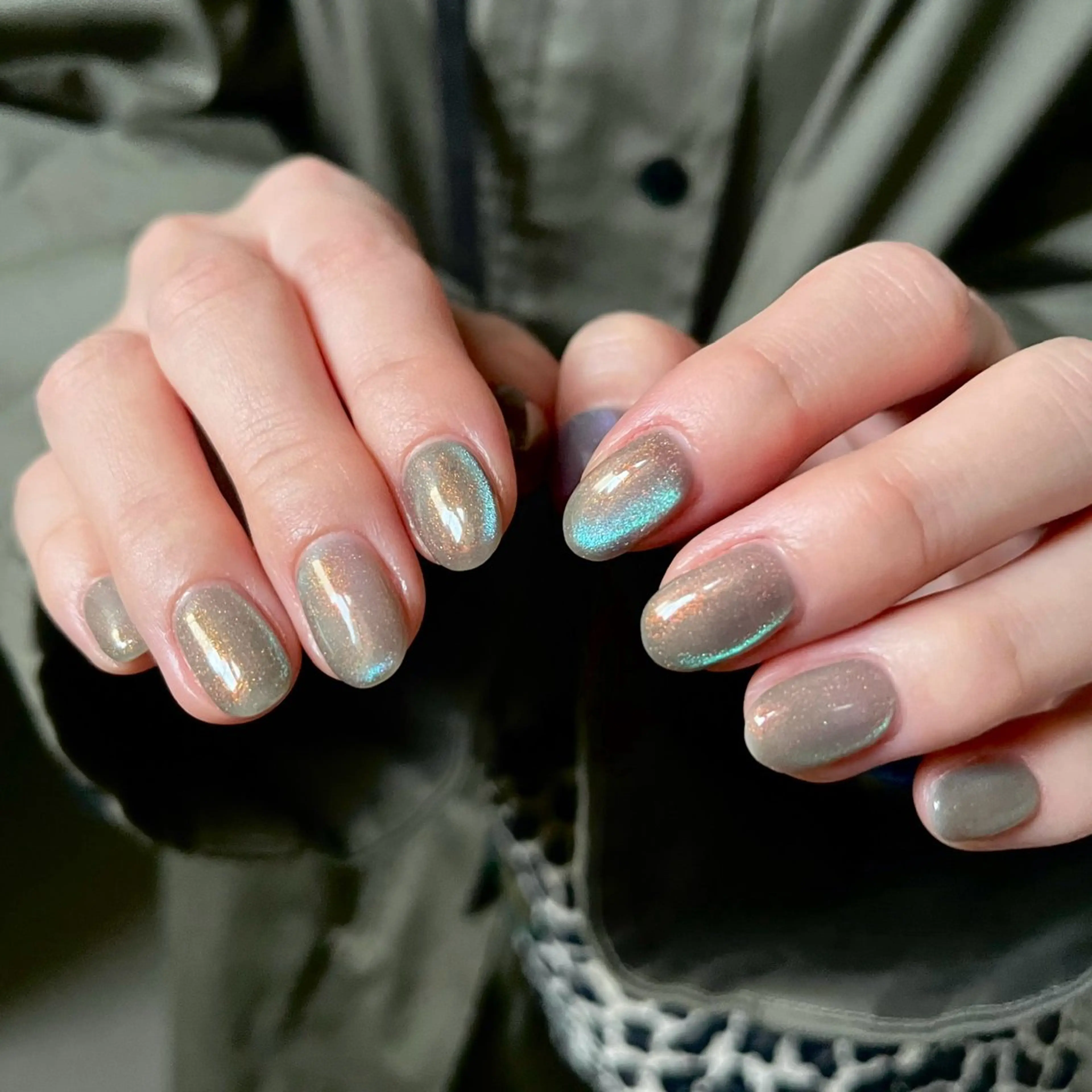 ネイル グリーン マグネットネイル nail salon O (en)所属・vegh. nail／阿波座のネイルデザイン