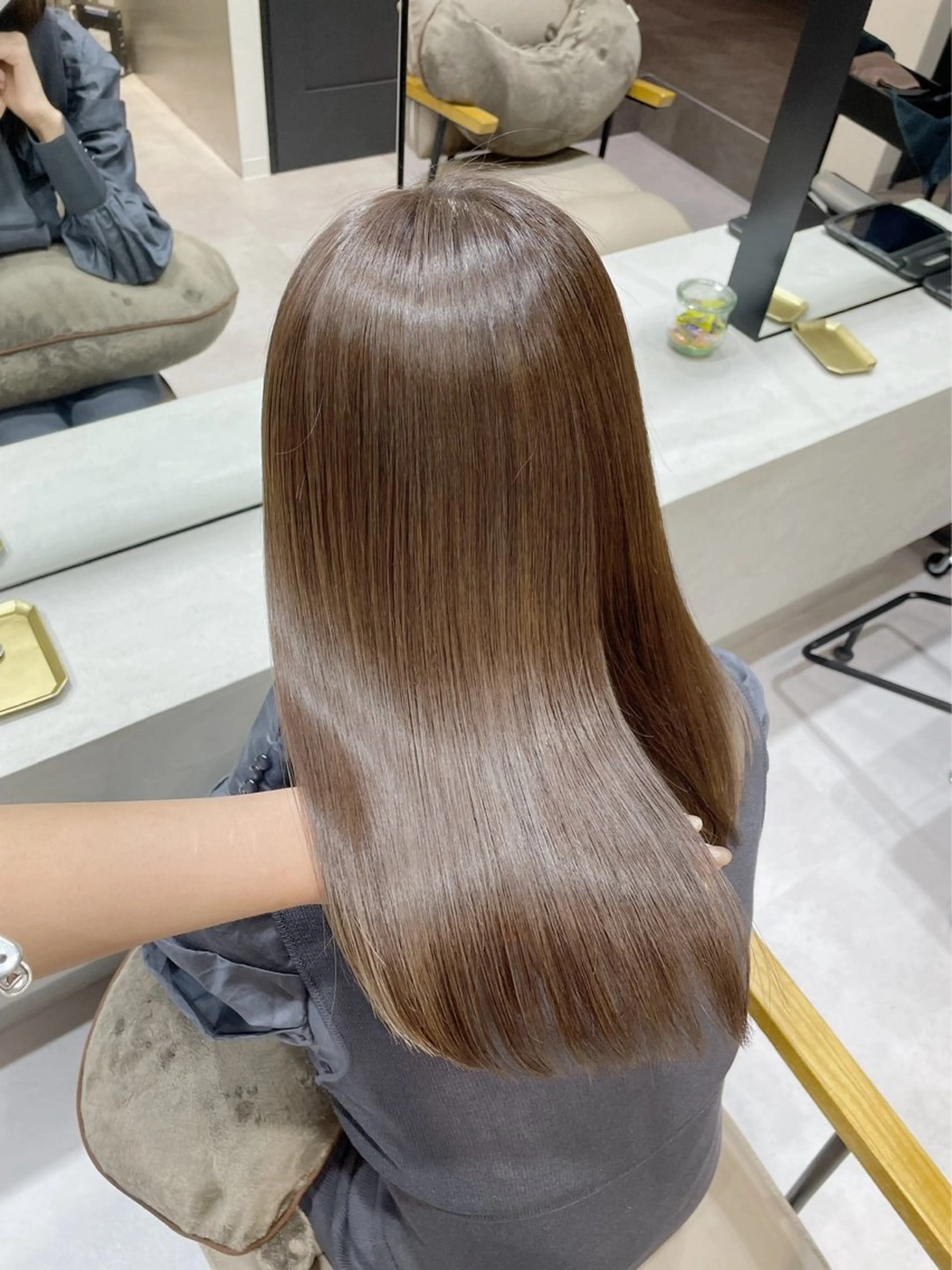 ロング HACCH所属・💠立川｜艶カラー｜ 似合わせレイヤー💠のヘアスタイル