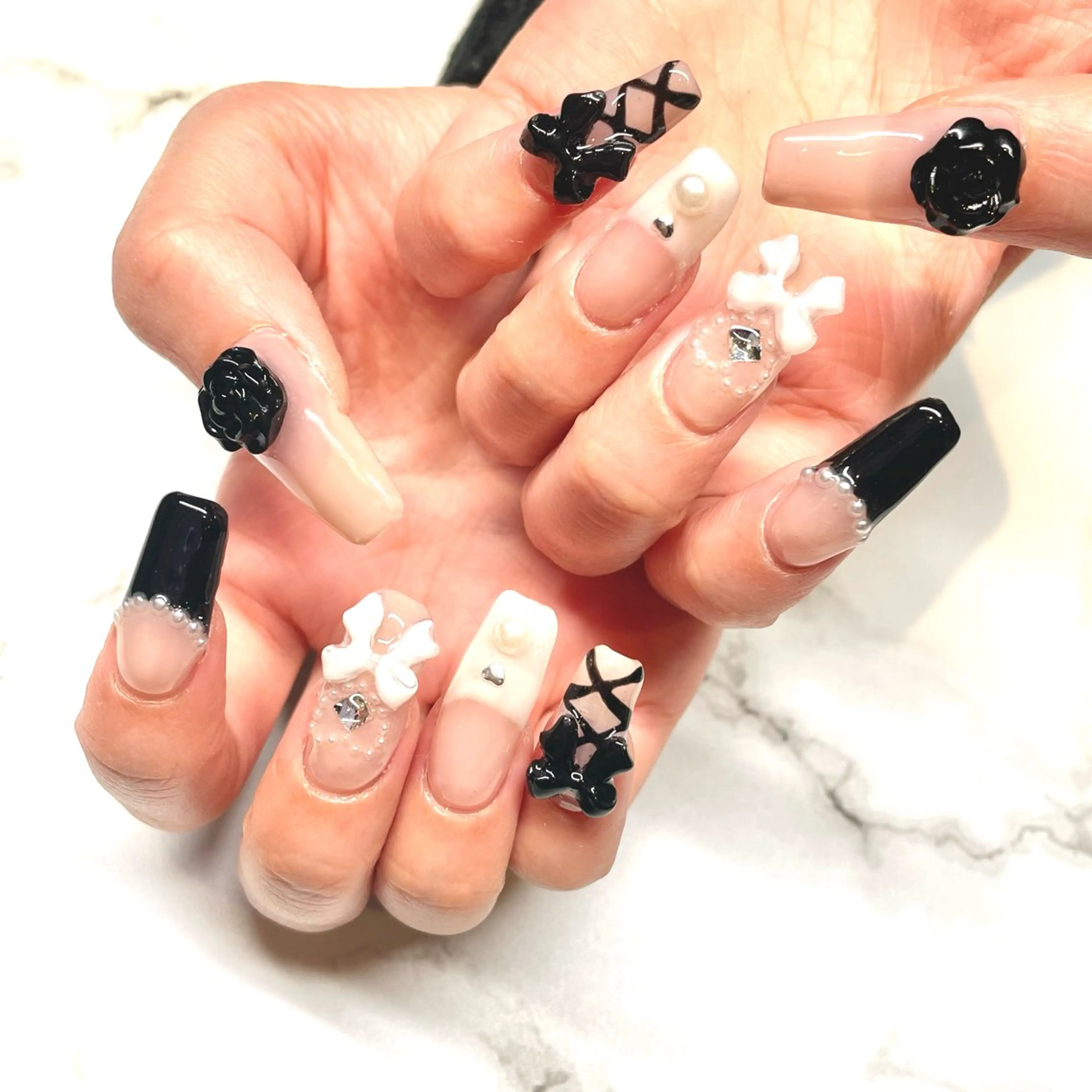 ネイル bea  merci所属・beamerci🌼 SHIORIのネイルデザイン