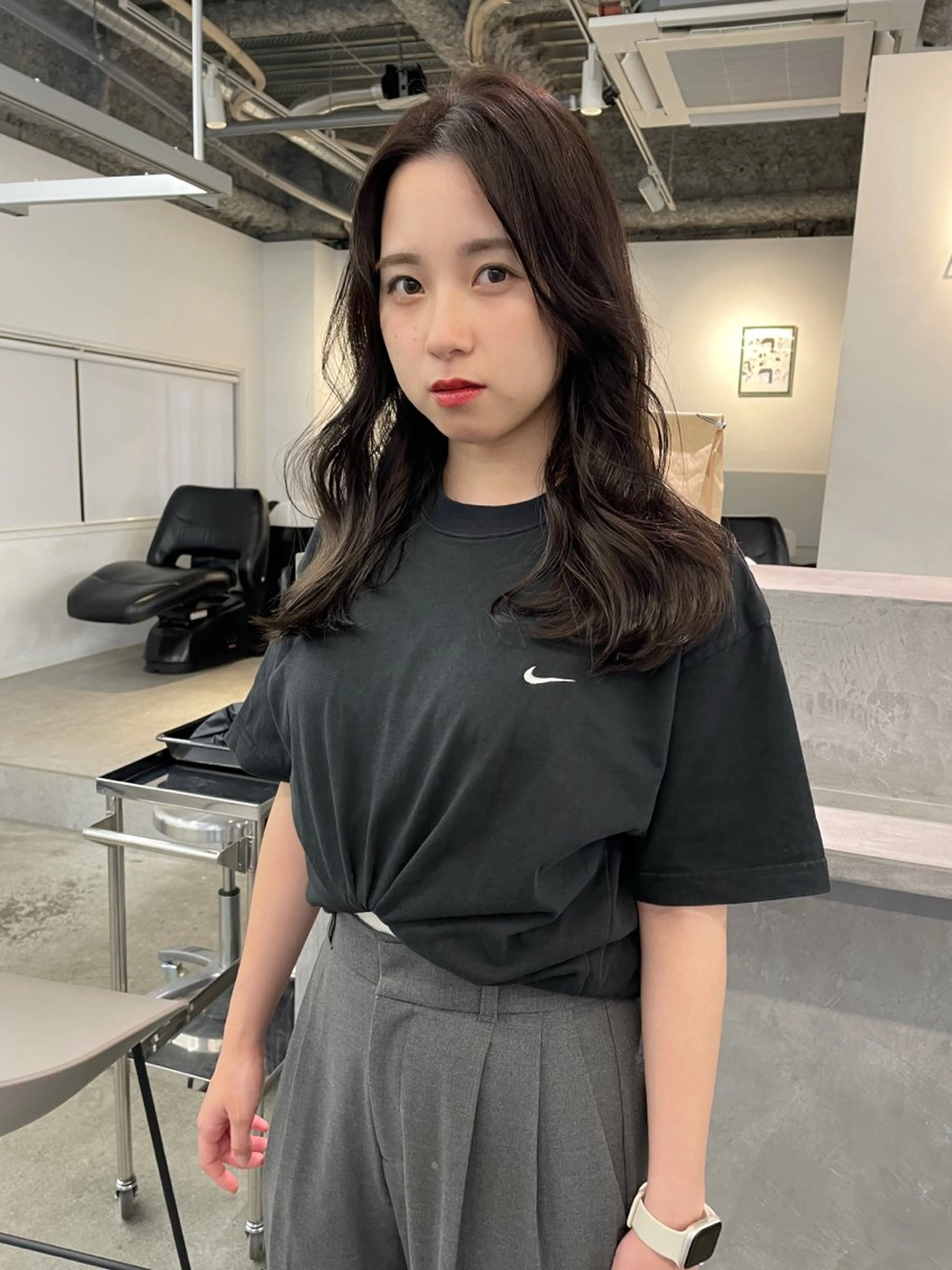 ロング カラー 透明感カラー グレージュ オリーブグレージュ オリーブグレー カット ヘアカラー パーマ、ボブ、透明感 カラー、小須田ゆあのヘアスタイル