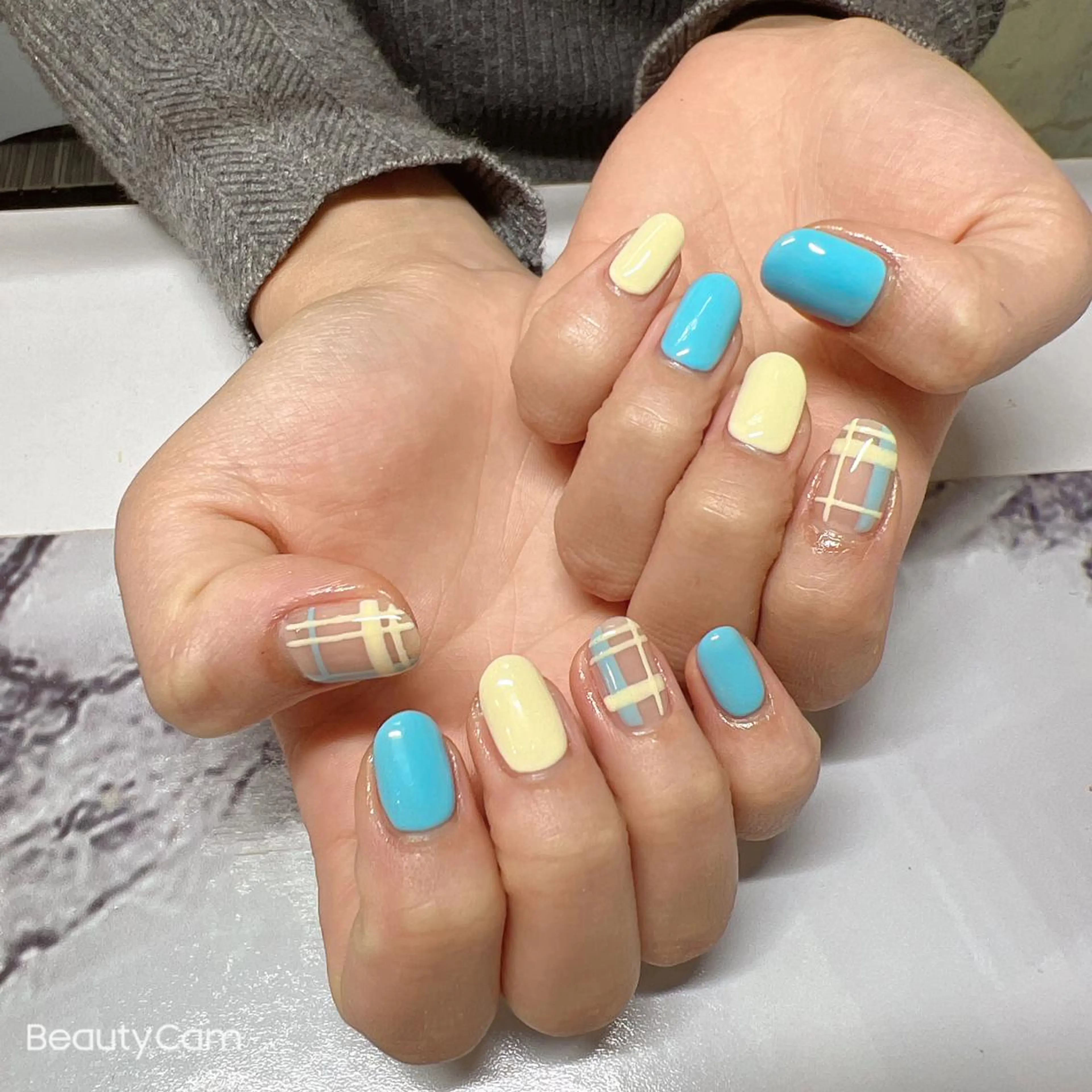 ネイル Guarendo錦糸町店所属・ガレンドウ 白澤 愛子のネイルデザイン